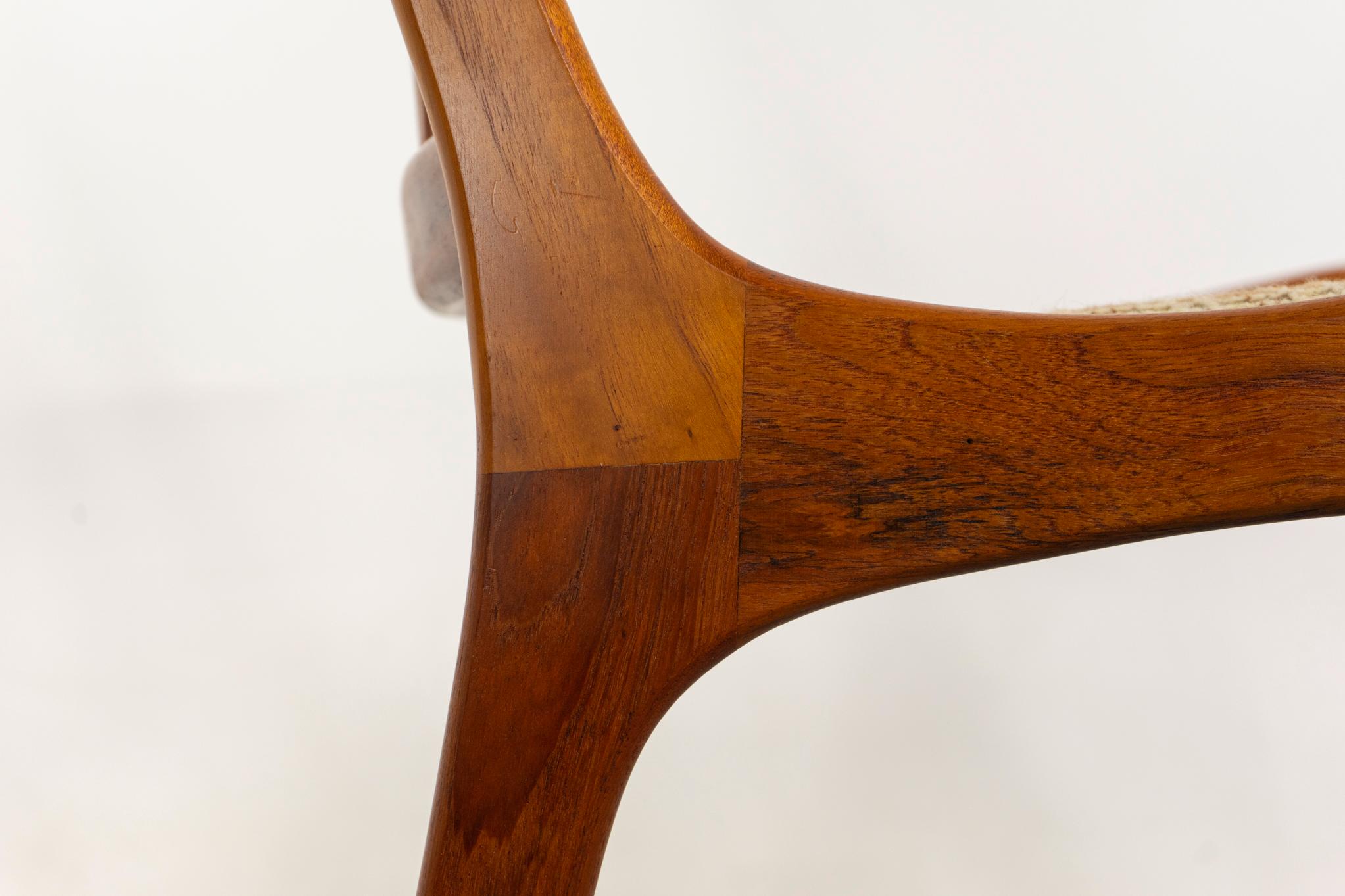 8 Danish Modern Teak Dining Chairs For Sale 6