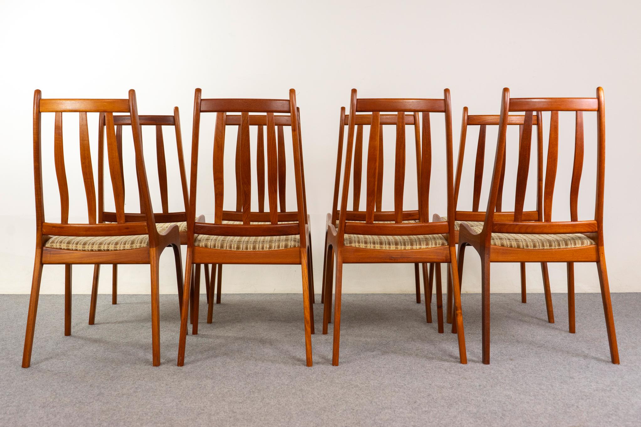 8 Danish Modern Teak Dining Chairs For Sale 10
