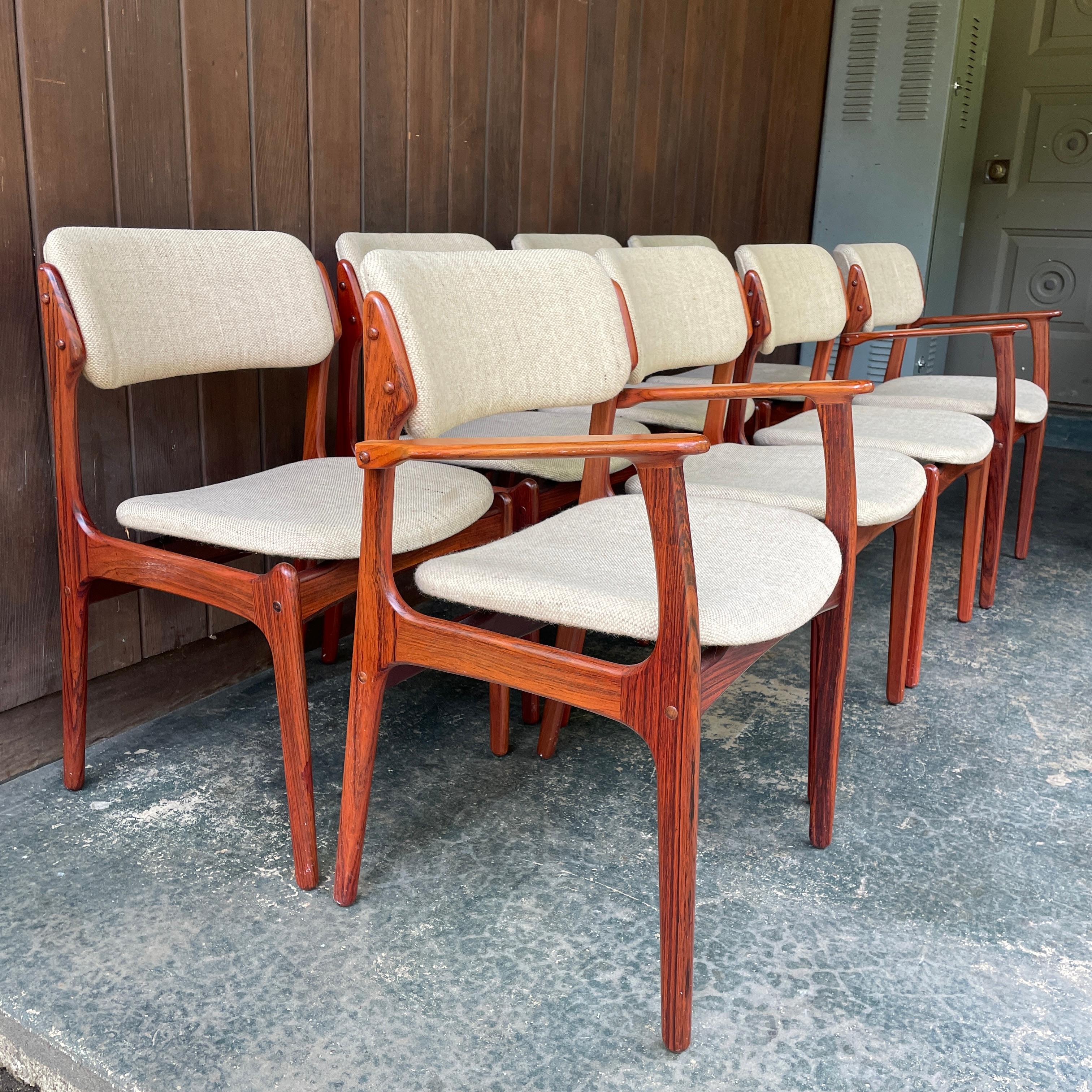 8 sillas/sillones de comedor daneses de palisandro Erik Buch para O.D. Mobler Modelo 49, 50 en Desgastado estado para la venta en Hyattsville, MD