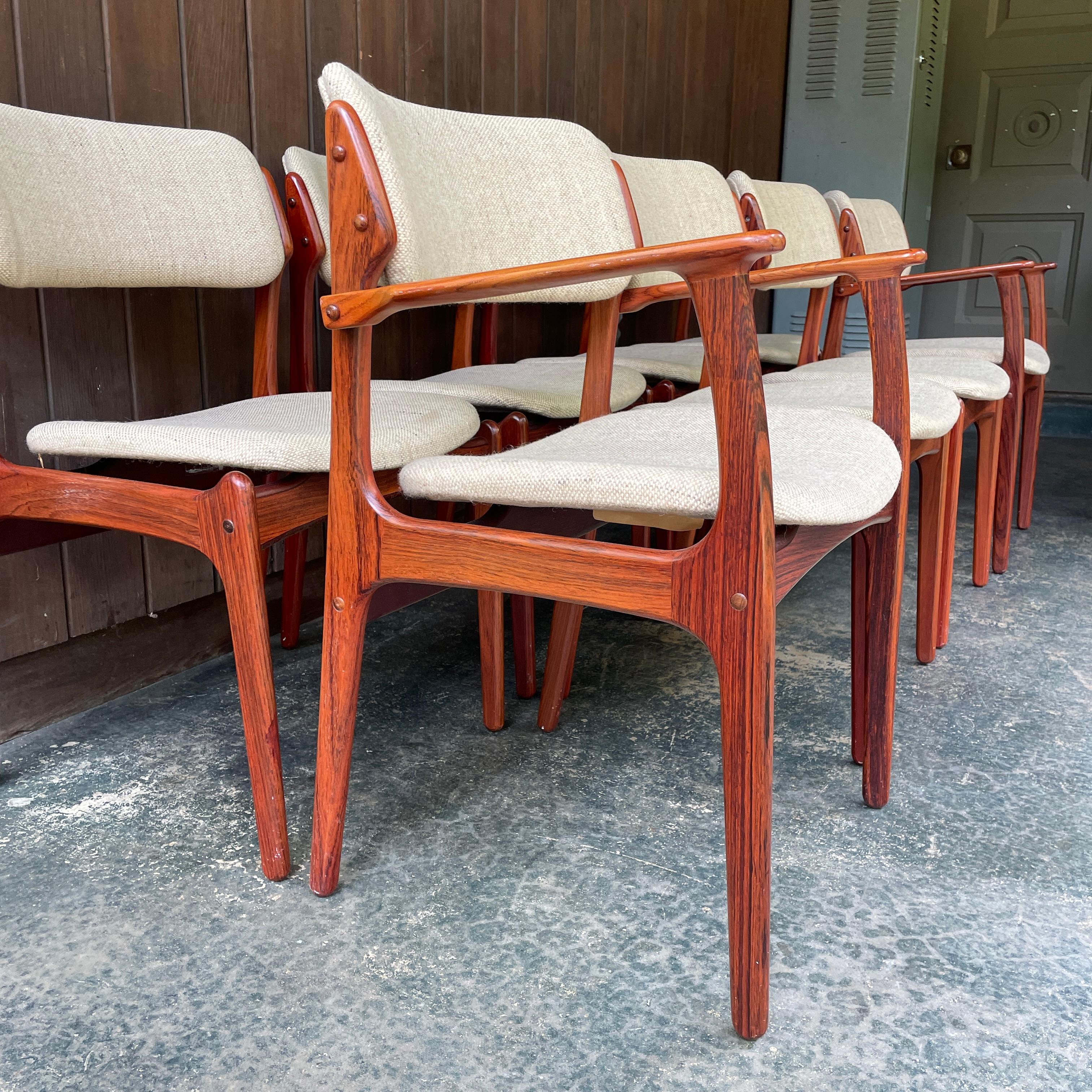 8 sillas/sillones de comedor daneses de palisandro Erik Buch para O.D. Mobler Modelo 49, 50 mediados del siglo XX en venta