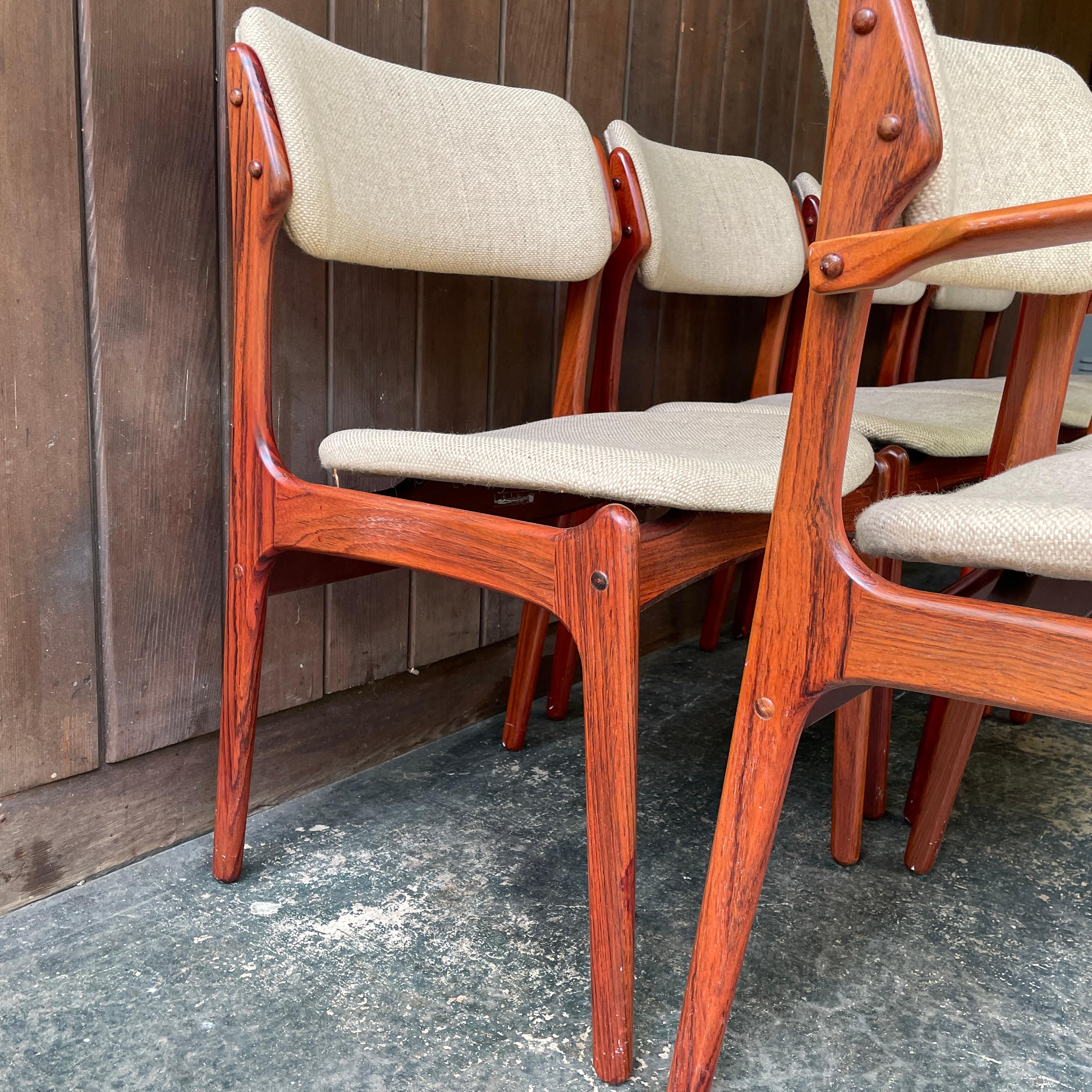8 sillas/sillones de comedor daneses de palisandro Erik Buch para O.D. Mobler Modelo 49, 50 Palo de rosa en venta