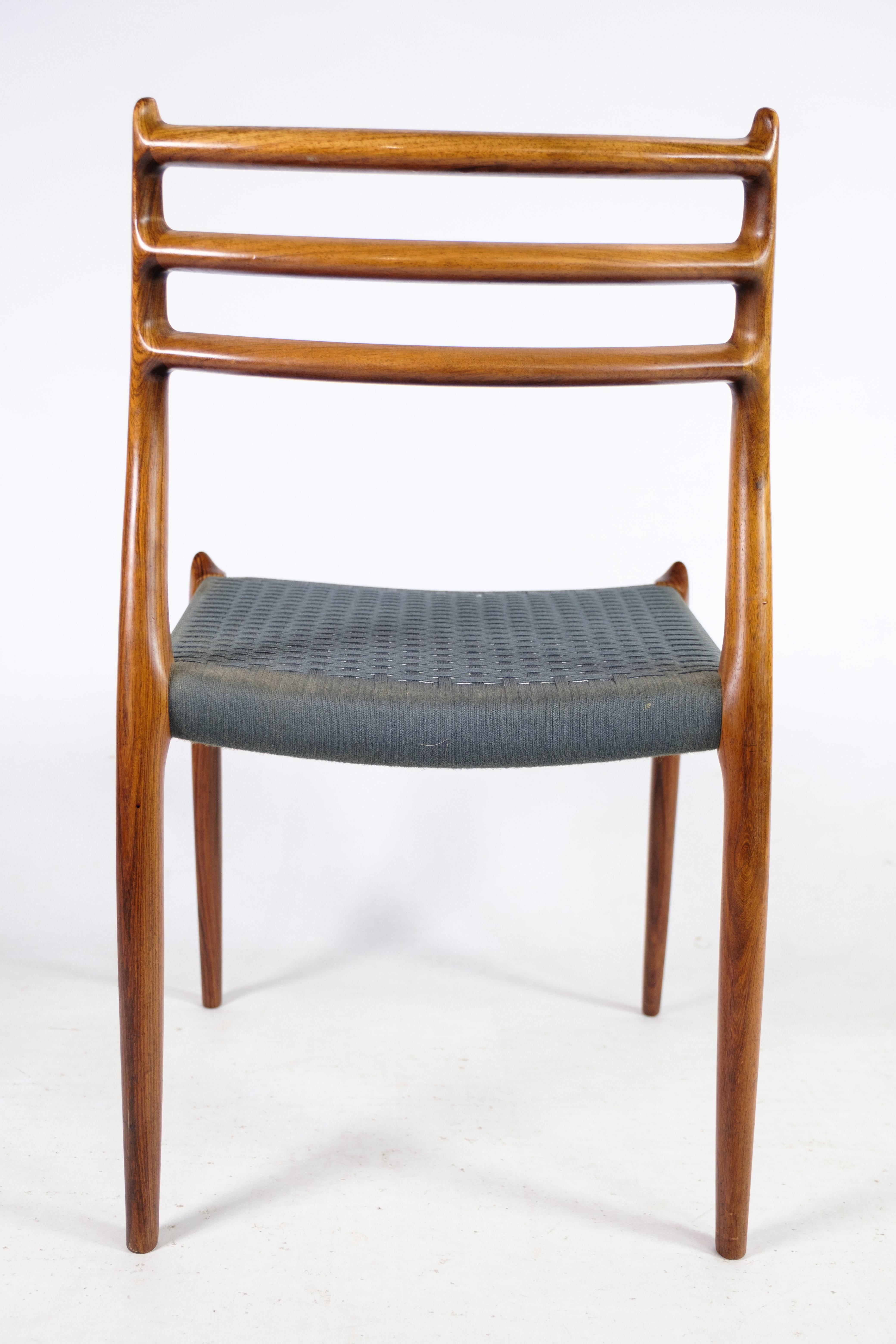 Mid-20th Century 8 Dining Room Chairs Model No 78 Made In Rosewood By Niels O. Møller From 1960s For Sale