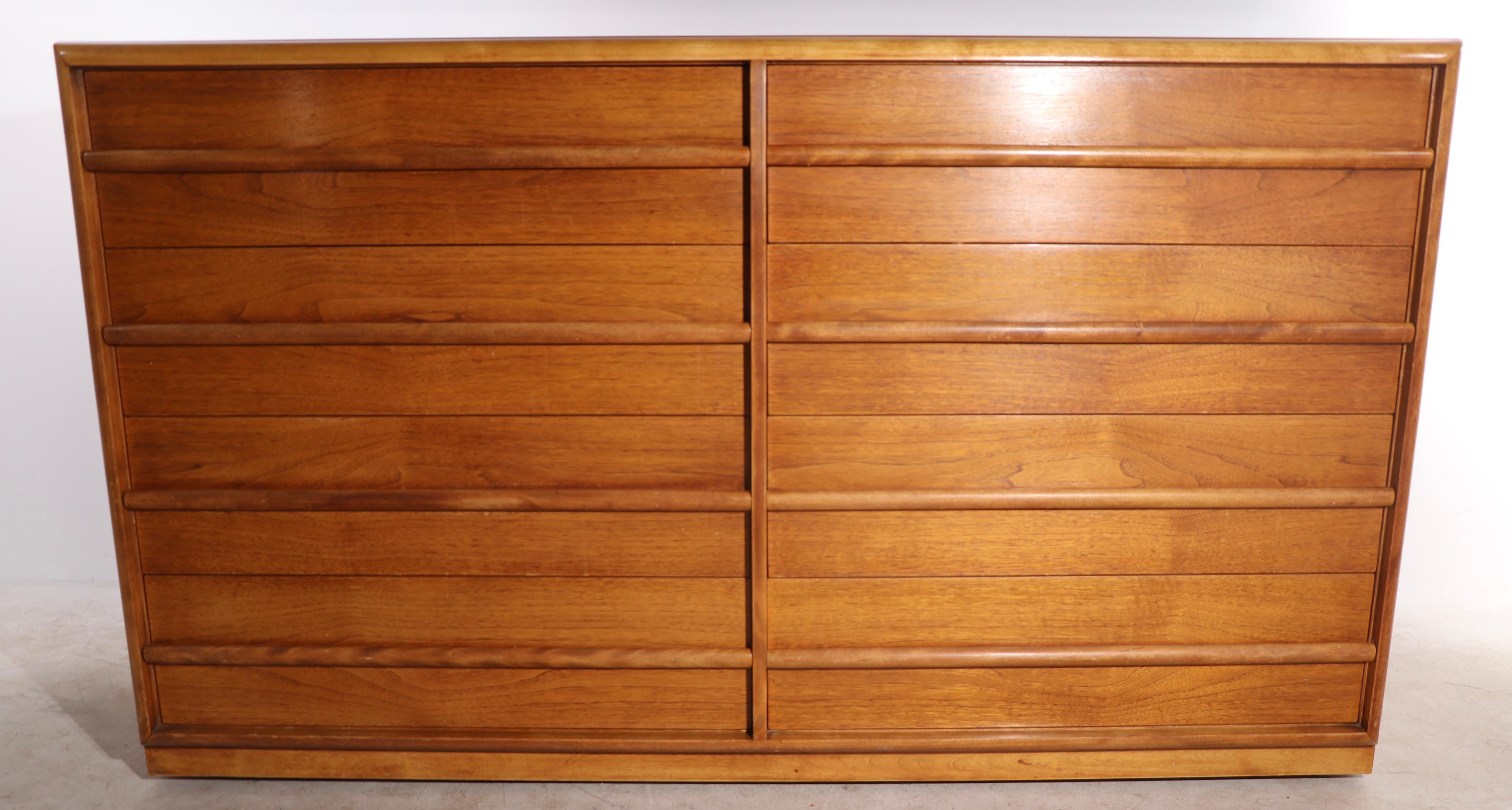 Mid-Century Modern 8 Drawer Double Dresser Designed by Robsjohn Gibbings for Widdicomb For Sale
