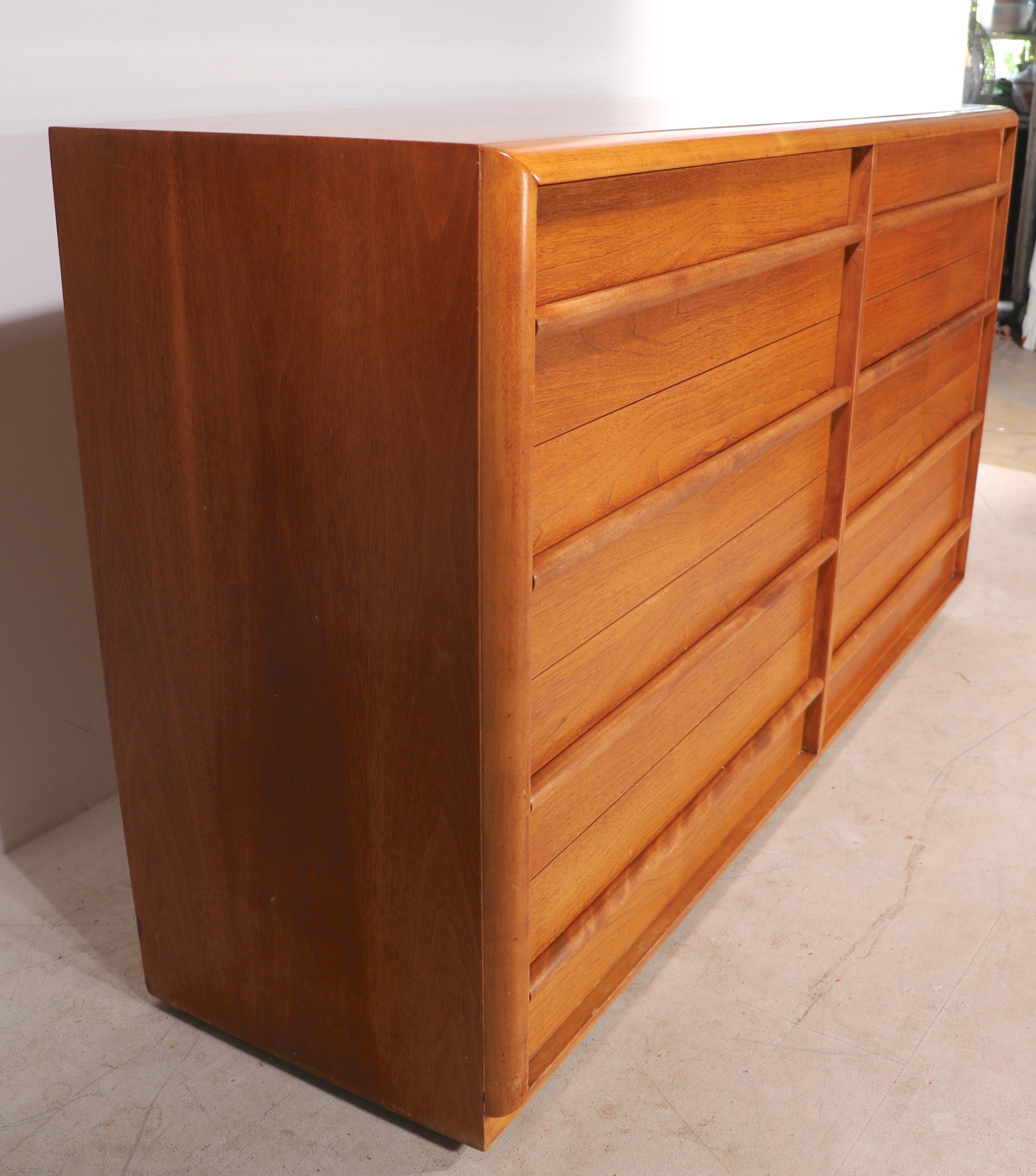 Wood 8 Drawer Double Dresser Designed by Robsjohn Gibbings for Widdicomb For Sale