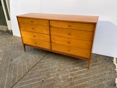 8 Drawer Paul McCobb Solid Maple Planner Group Dresser