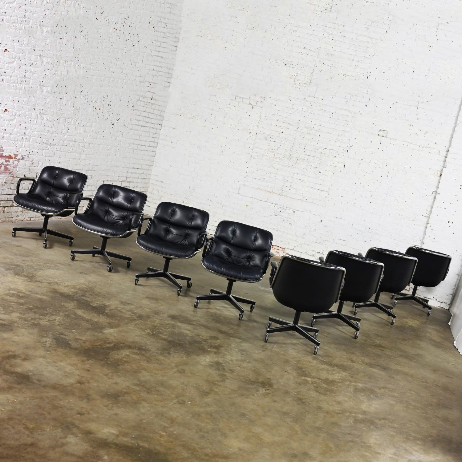 20th Century 8 Executive Armchairs by Charles Pollock for Knoll Black Leather & 4 Prong Base For Sale