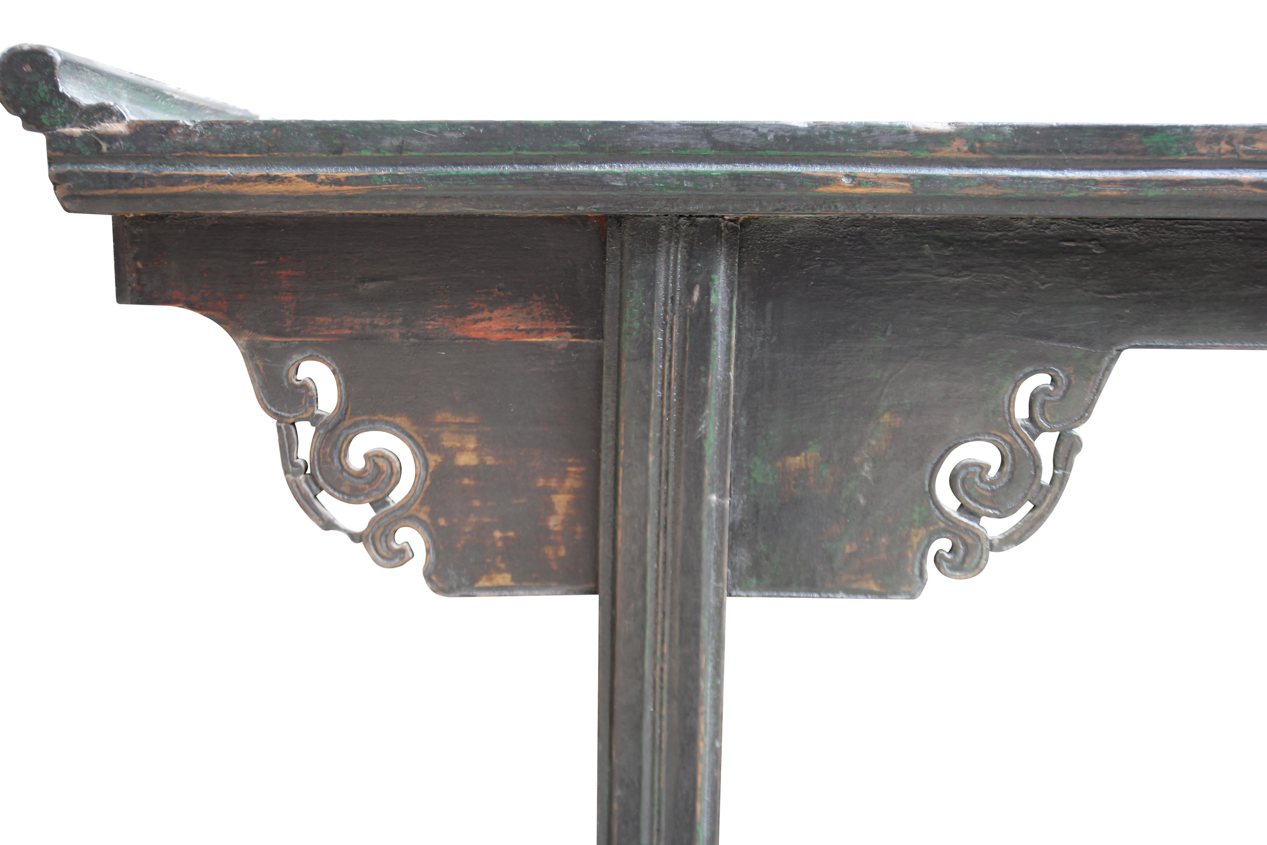 Antique Chinese Altar Console Table In Good Condition For Sale In Merrimack, NH