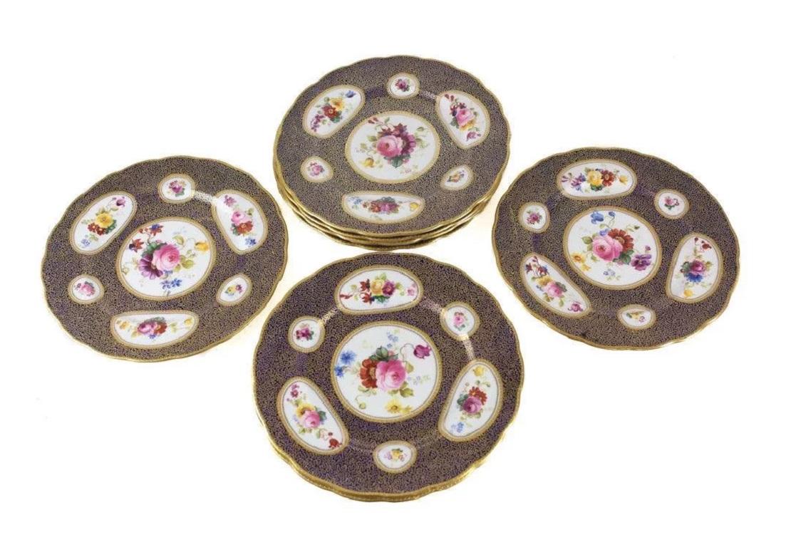 8 George Jones for Tiffany & Co. Scallop Rimmed Dinner Plates, circa 1900 Signed In Good Condition For Sale In Gardena, CA