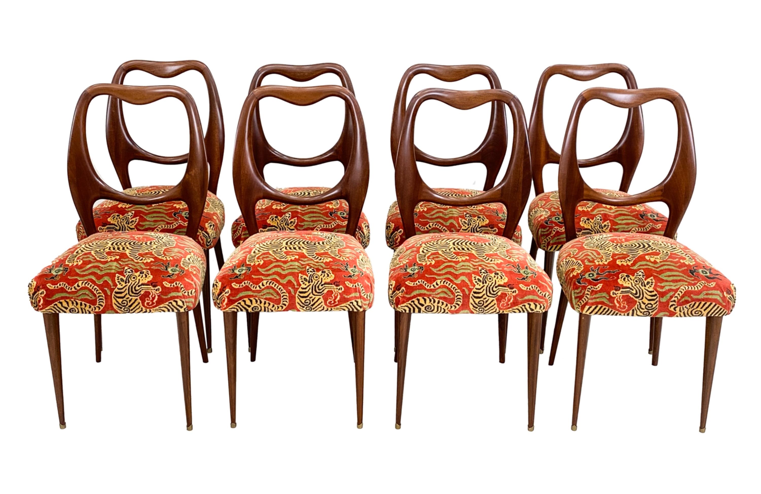 Exquisite sculptural dining chairs designed by Guglielmo Ulrich. Made in Italy. Apparently unmarked. 
Provenance: Purchased with matching table in New York City at Van den Akker for $23,600 in 2006.
 