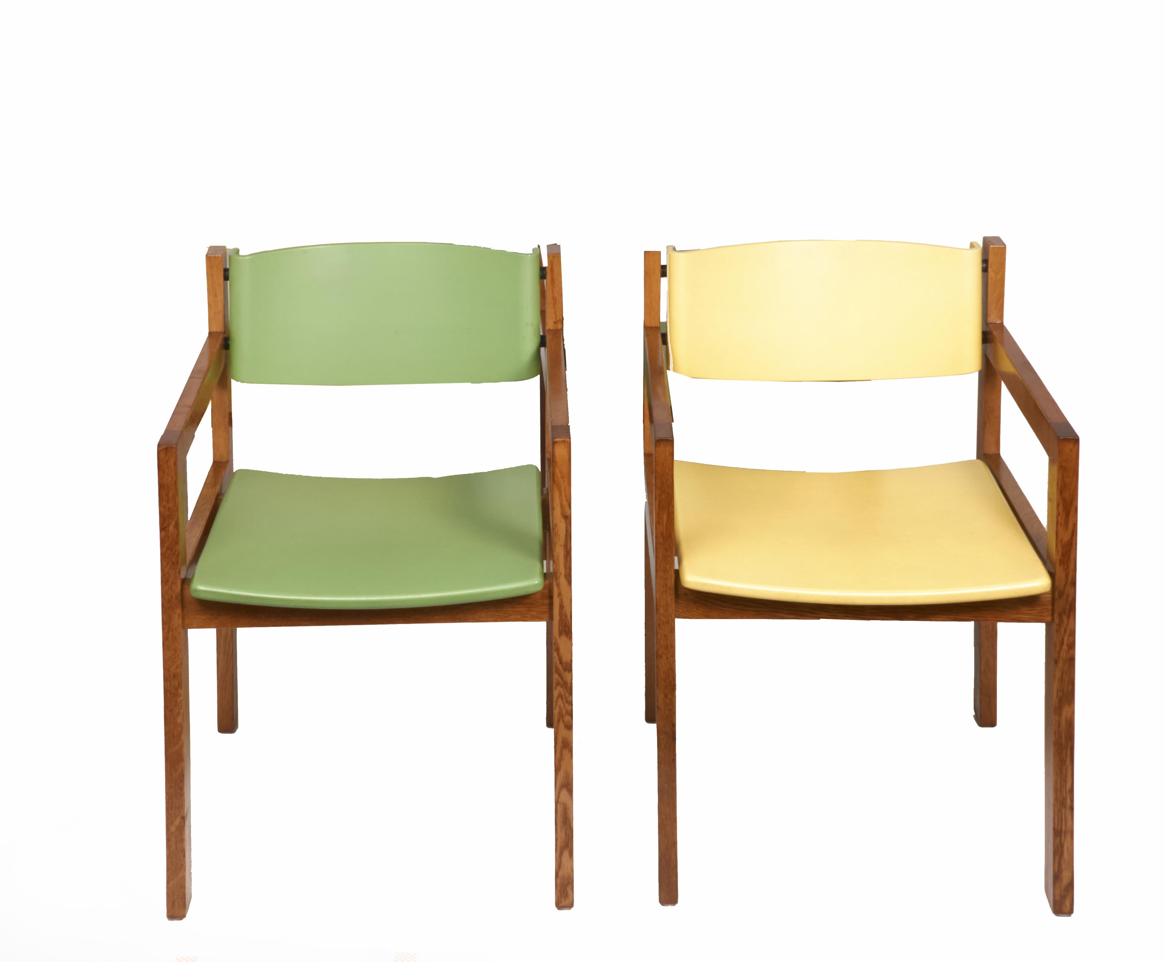 8 Harvey Probber Mid-Century Modern Colorful Dining Chairs In Fair Condition In Plymouth, MA