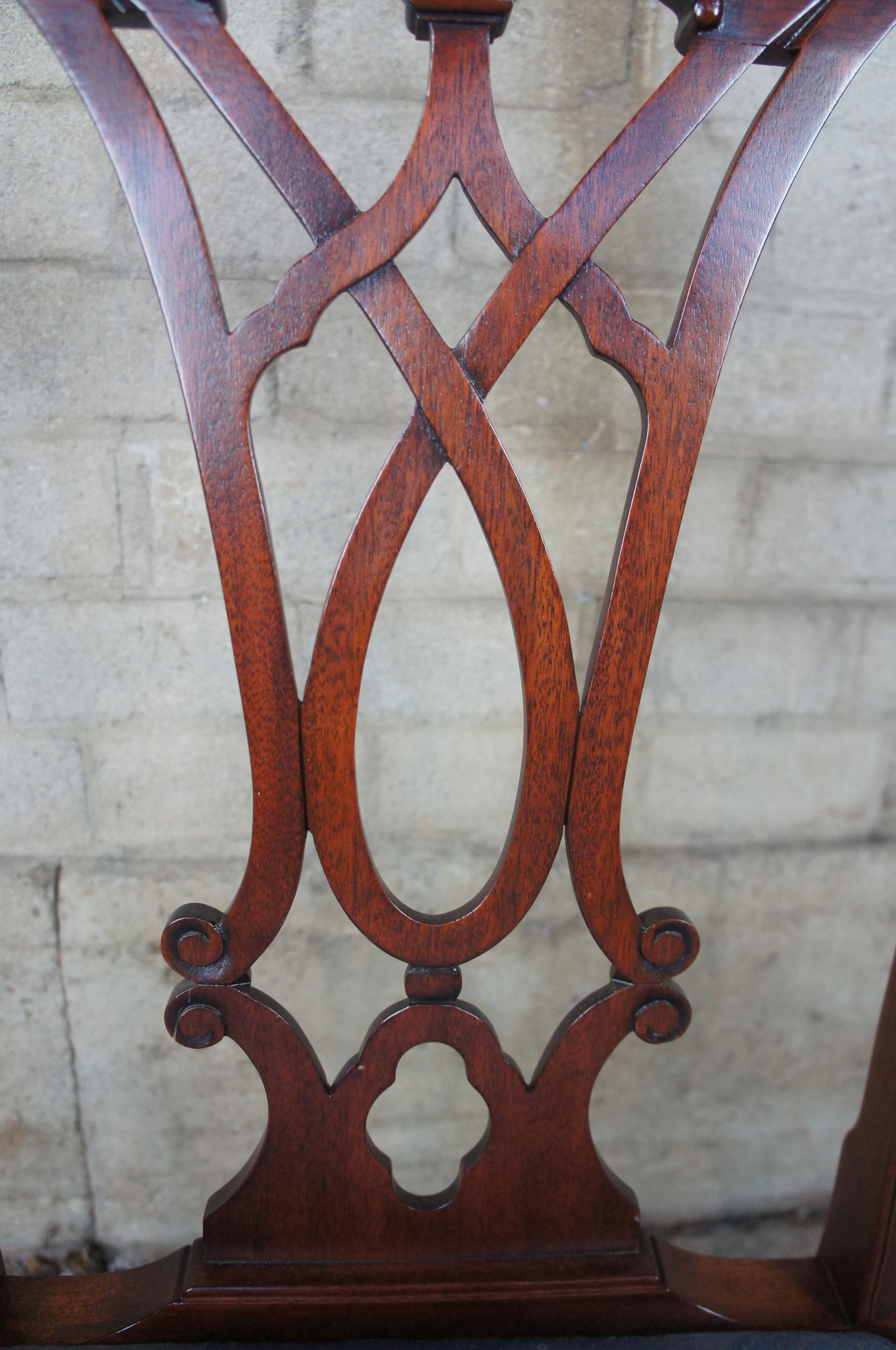 8 Henkel Harris Genuine Mahogany Carved Chippendale Dining Chairs In Good Condition In Dayton, OH