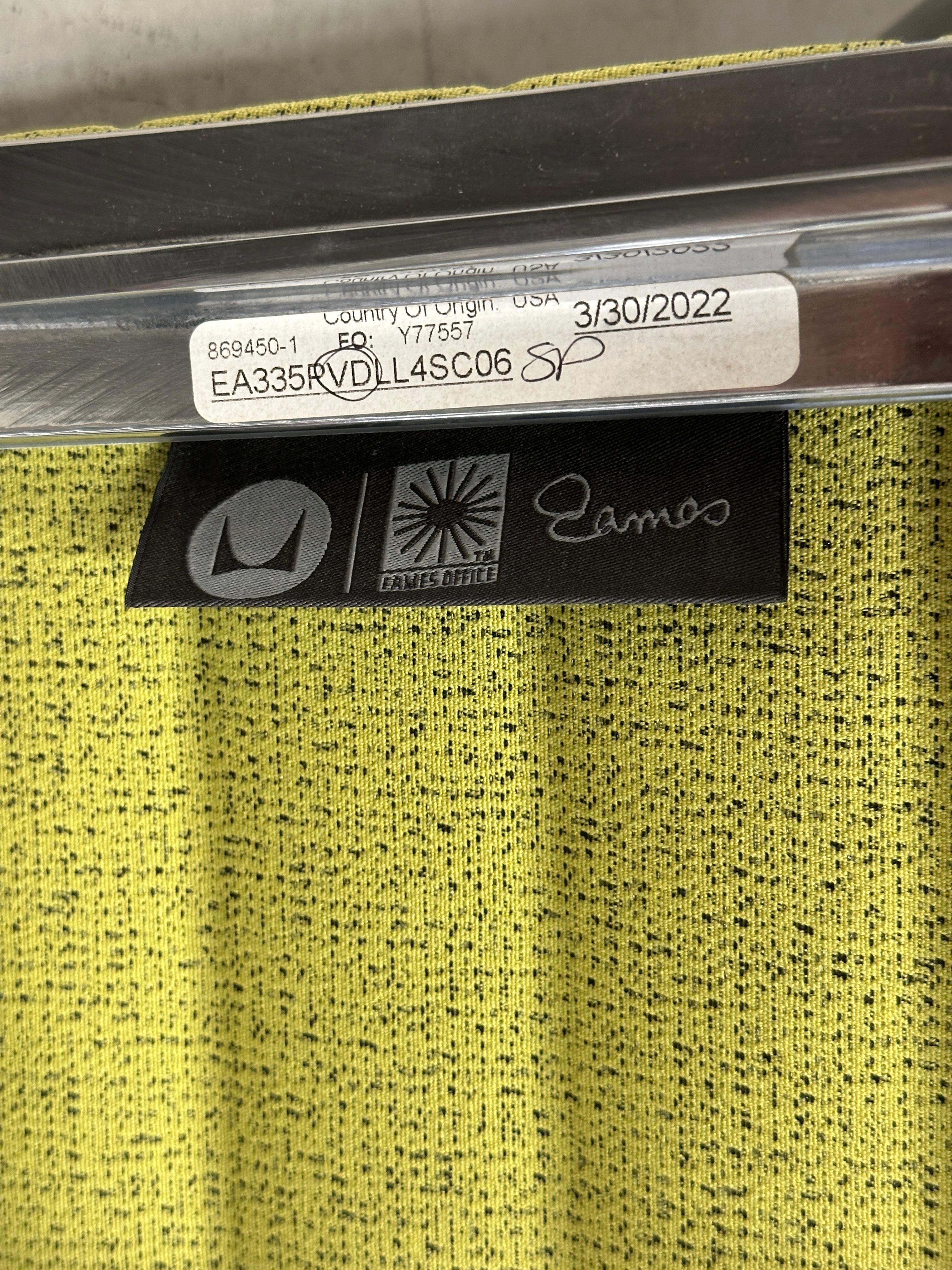 8 Poltrone Herman Miller Eames in alluminio per la gestione del gruppo con alzata 2022 in vendita 8