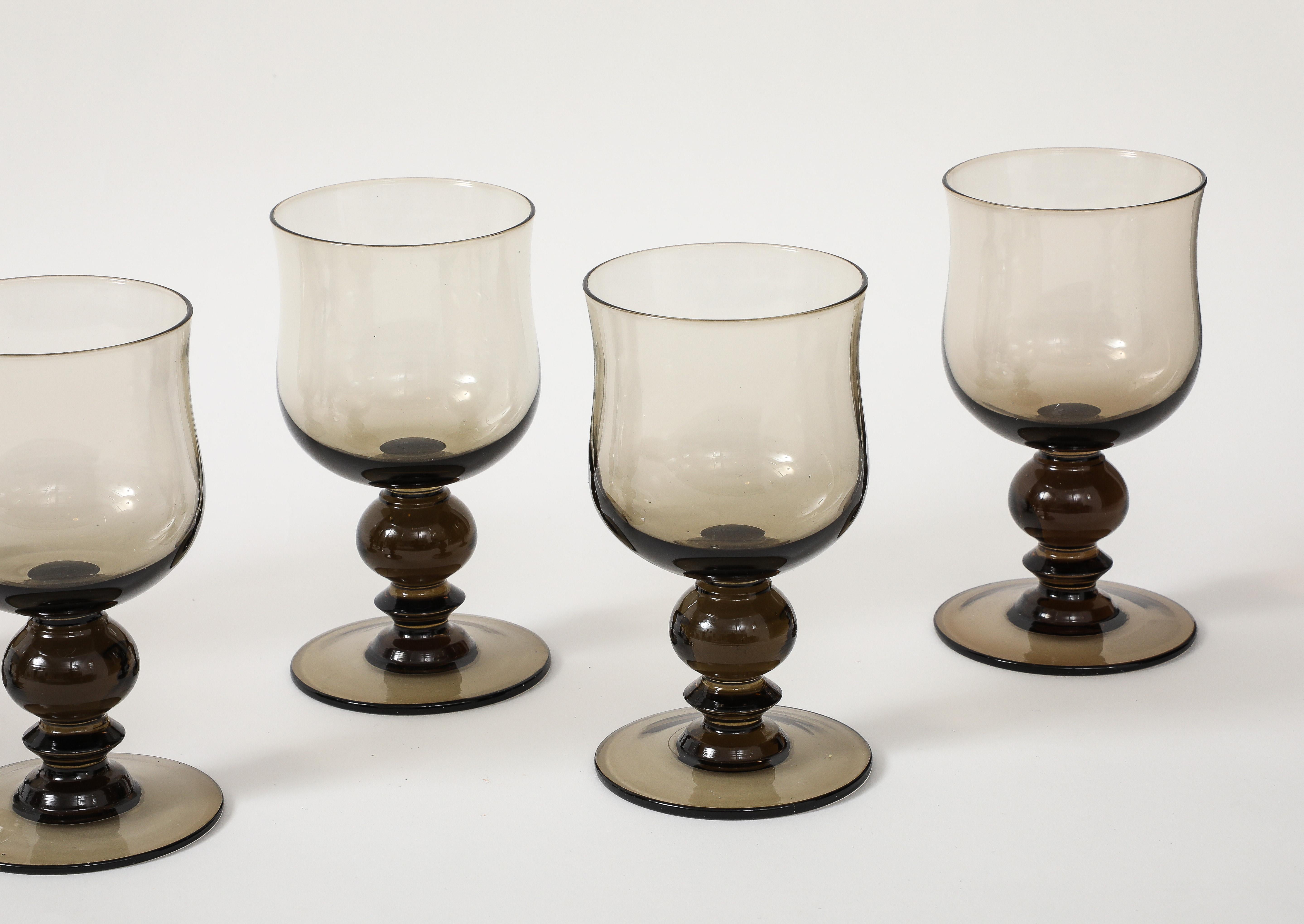 8 Copas de cristal ahumado Holmegaard Escandinavo moderno en venta