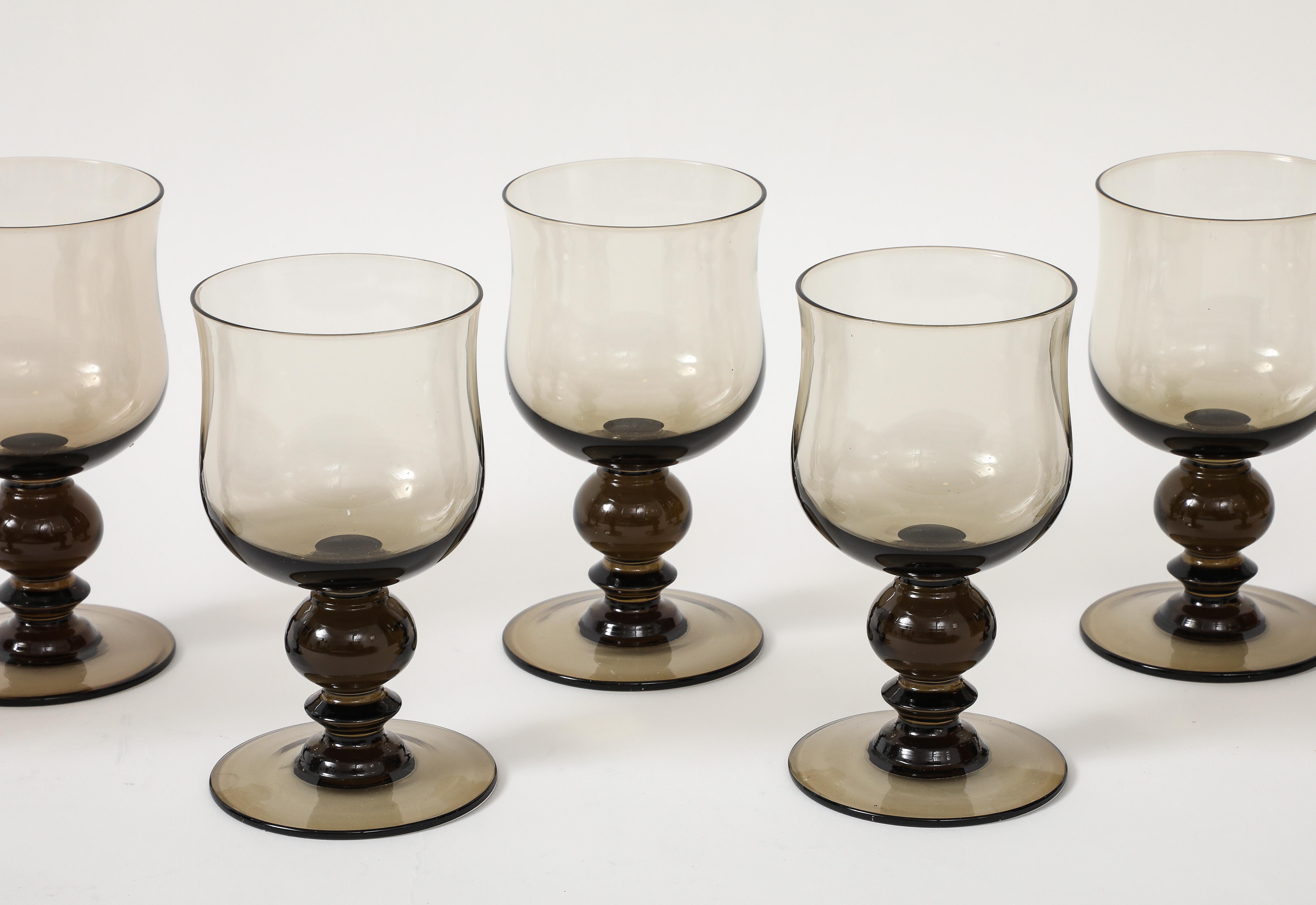 8 Copas de cristal ahumado Holmegaard Sueco en venta