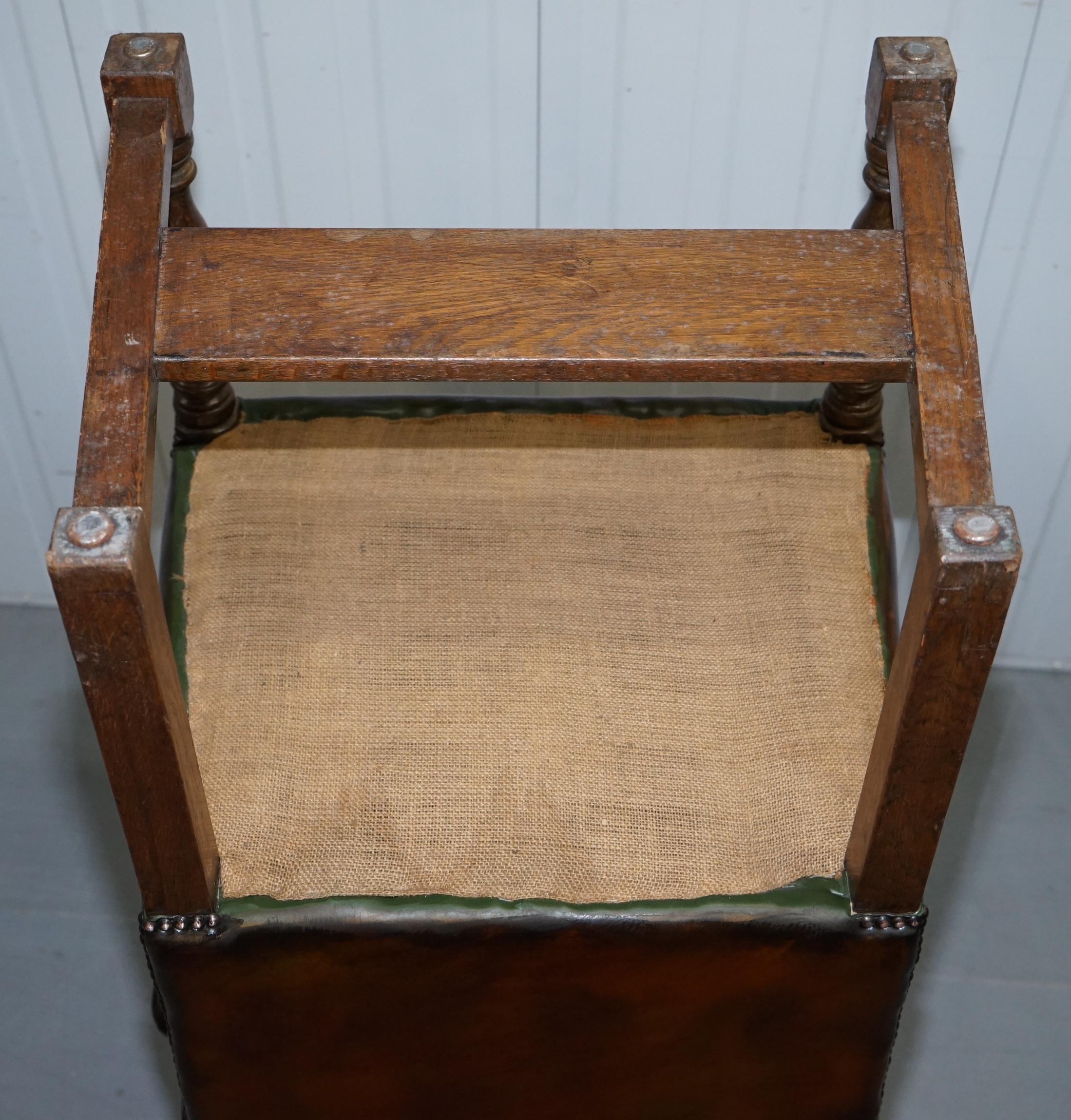 Eight Antique Howard & Son's Brown Leather Carver Gainsborough Dining Armchairs For Sale 7