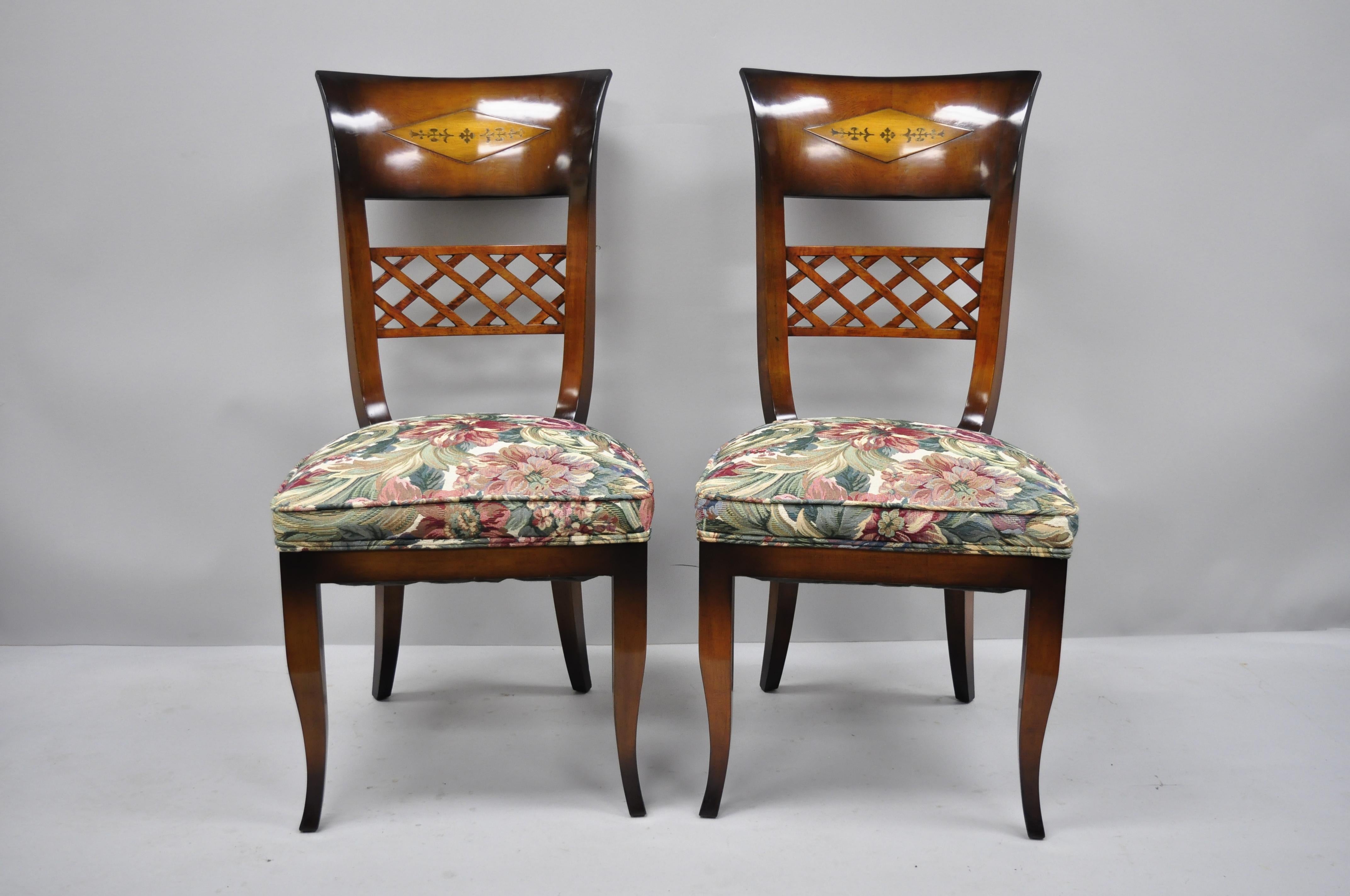 8 Italian neoclassical style high back lattice and brass inlay dining chairs. Listing includes 8 side chairs, brass inlay, lattice cutout, tall curved backs, solid wood construction, tapered legs, and great style and form, circa mid-20th century.