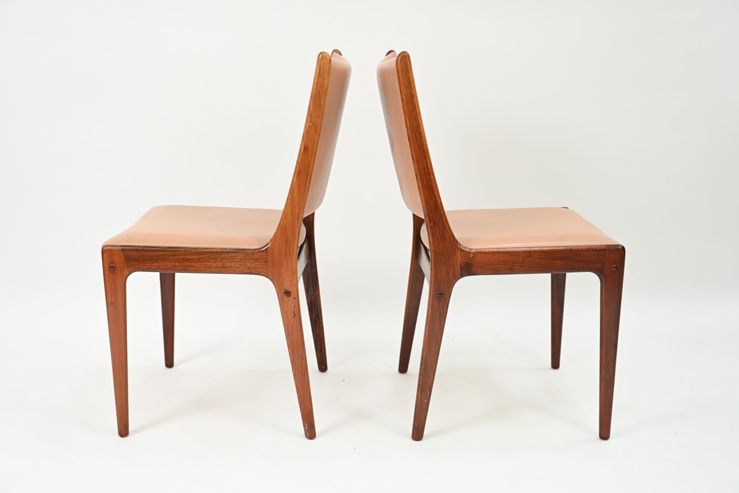 '8' Johannes Andersen for Uldum Rosewood Dining Chairs 6