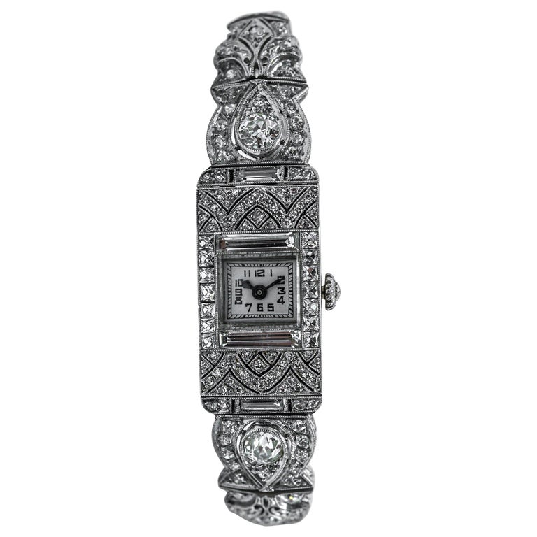 8 Carat Platinum Wristwatch For Sale at 1stdibs