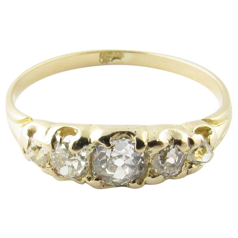 8 Karat Yellow Gold Diamond Ring For Sale at 1stDibs | 8 karat ring