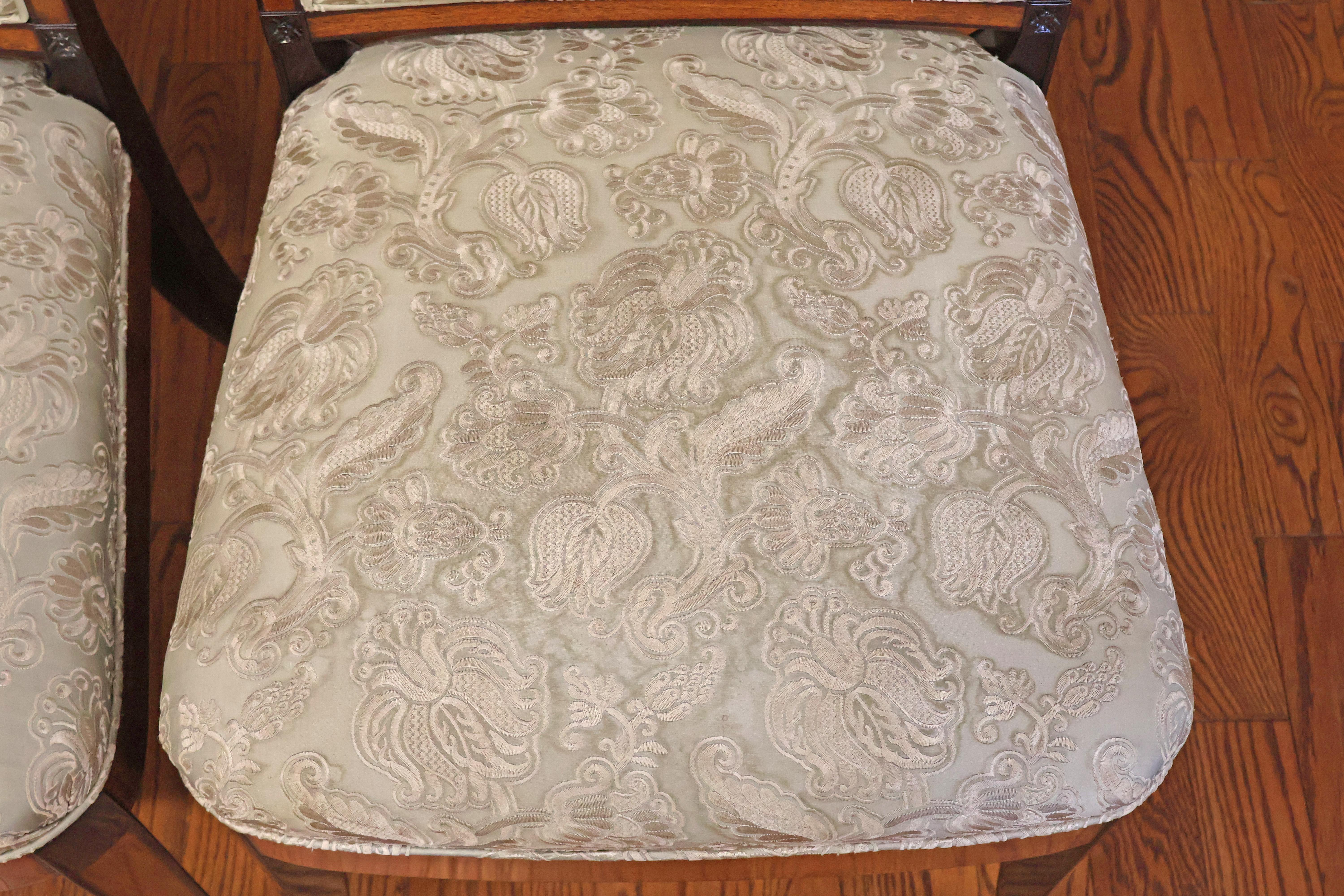 8 Kindel Winterthur Collection Mahogany And Maple Inlaid Seymour Dining Chairs For Sale 5