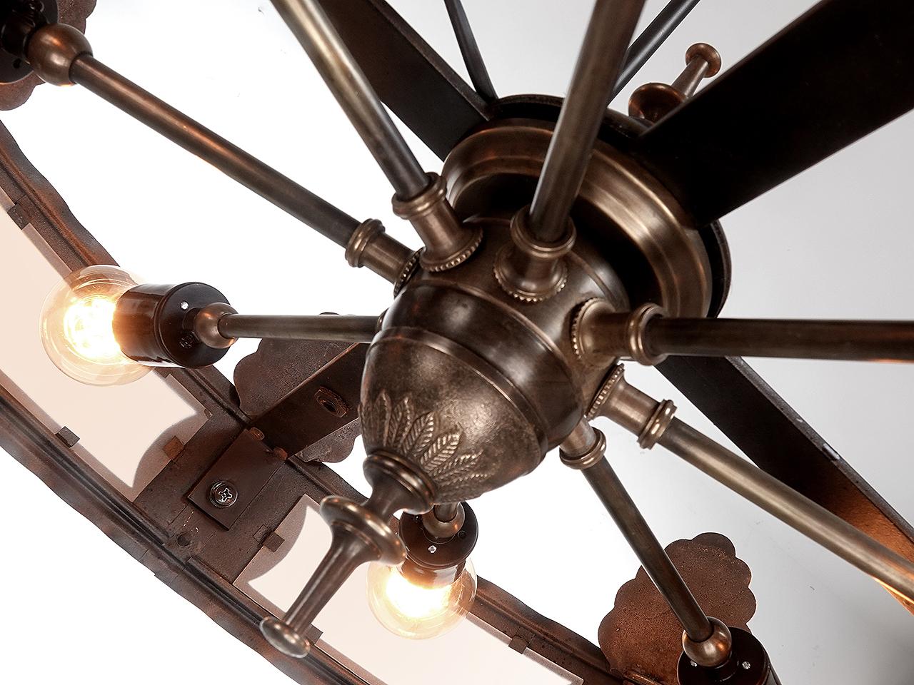 Lampadario ad anello a 8 luci Deco In condizioni buone in vendita a Peekskill, NY