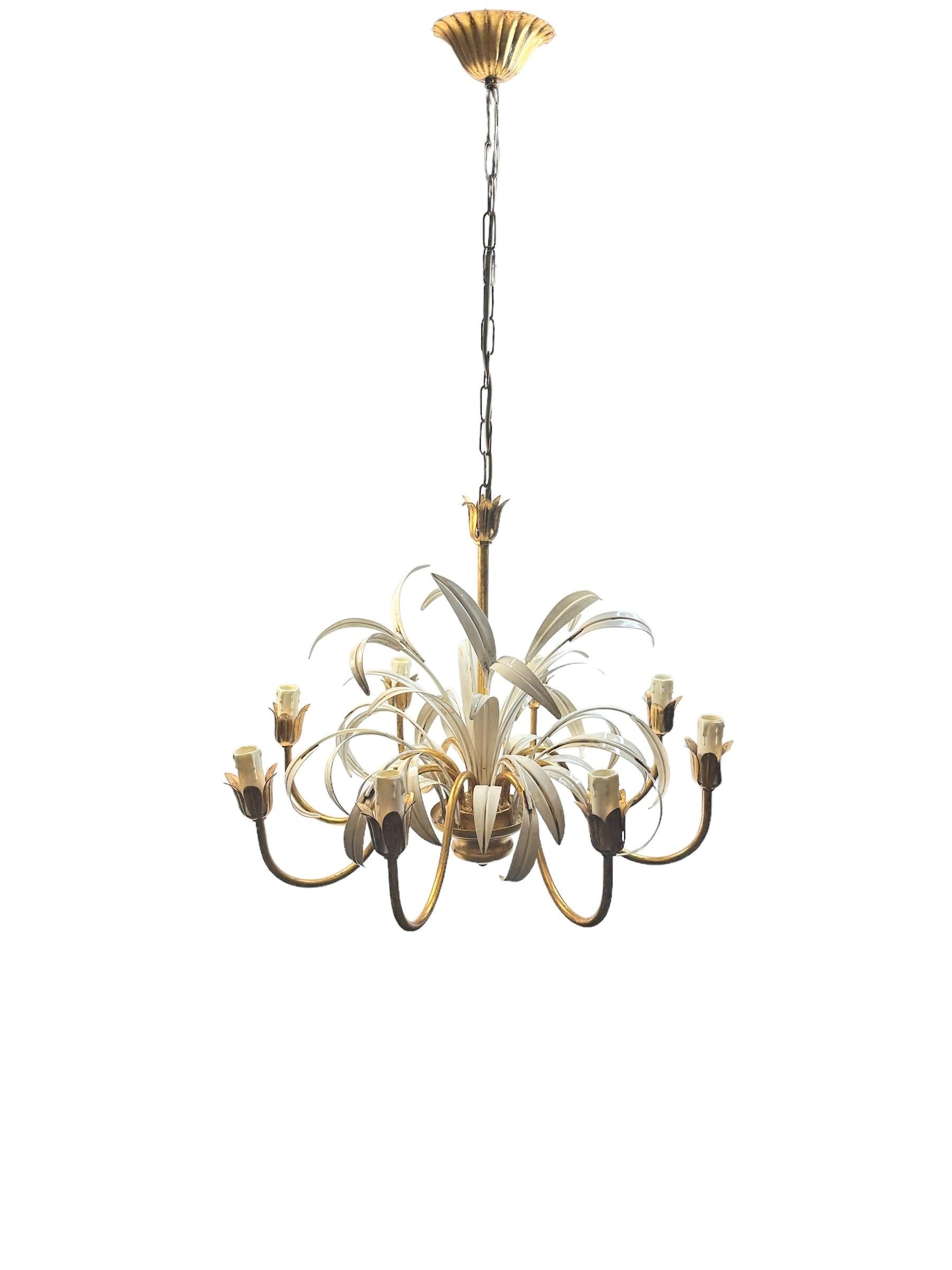 8-Light Gilt Metal Reed Leaf Chandelier Tole Toleware Coco Chanel Style, Italy For Sale 6
