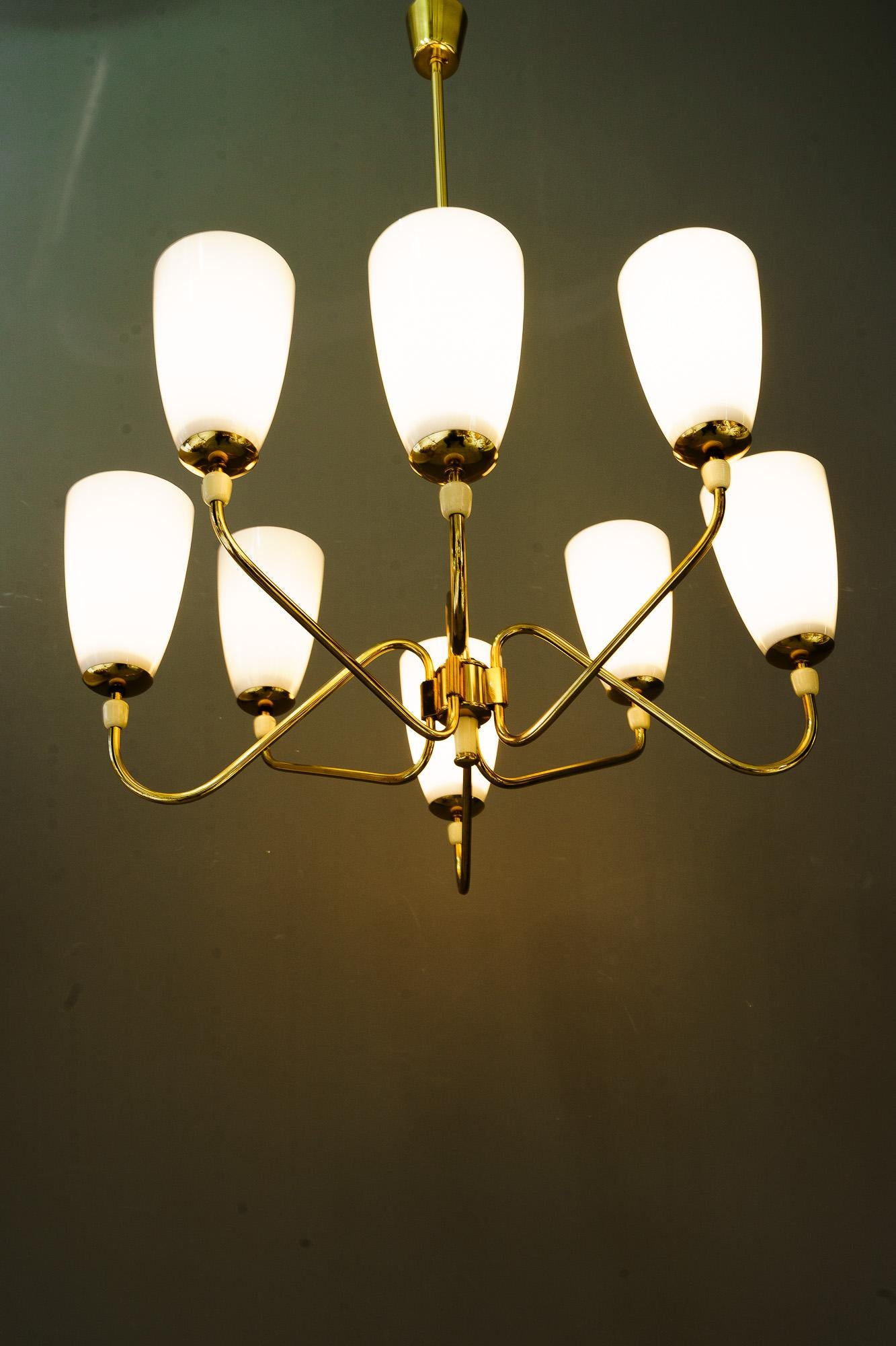 Lampadario a 8 luci Rupert Nikoll Vienna 1960 circa in vendita 8