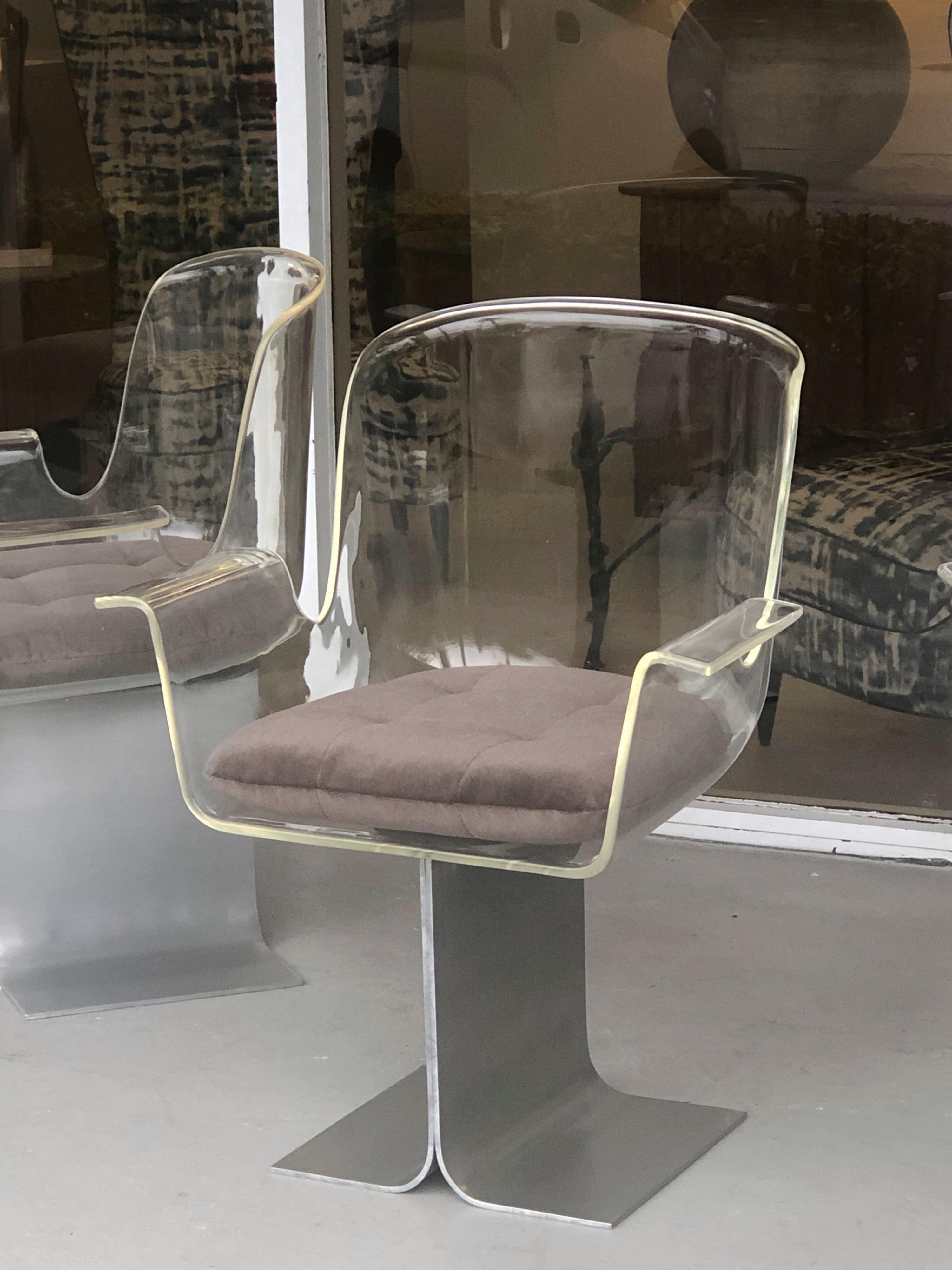Mid-20th Century 8 Lucite Sculptural Dining or Conference Swivel Armchairs with Metal Bases f e r