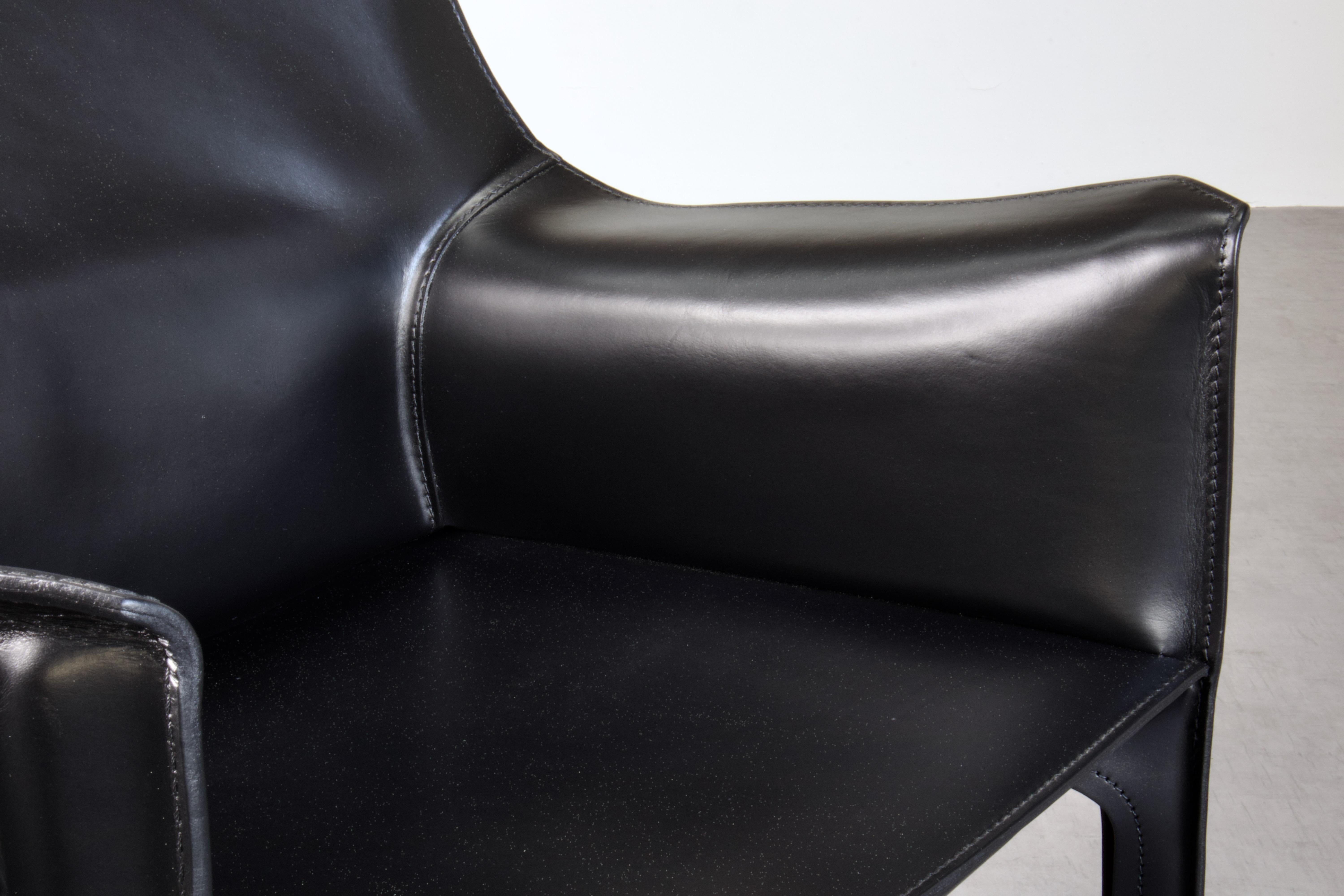 8 Mario Bellini CAB 413 Armchairs in Black Leather for Cassina, 1980s Italy 8