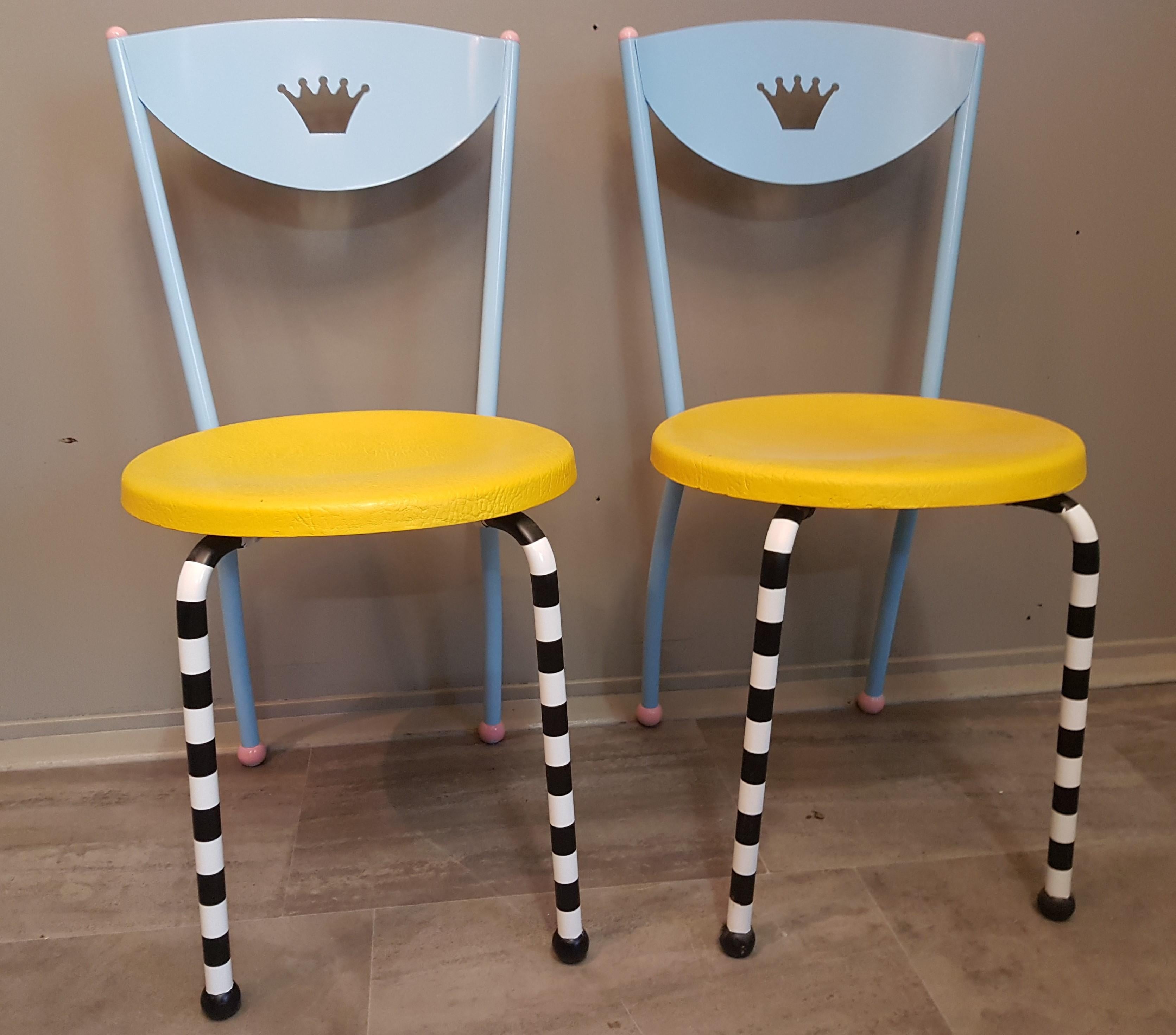8 Memphis Postmodern Dining Chairs Manner of Michele De Lucci, Italy, 1980s For Sale 7