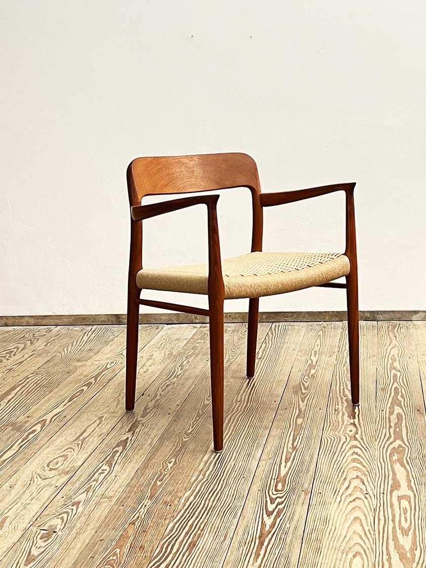 8 Mid-Century Teak Dining Chairs  No.56 & 75 by Niels O. Møller for J. L. Moller For Sale 5