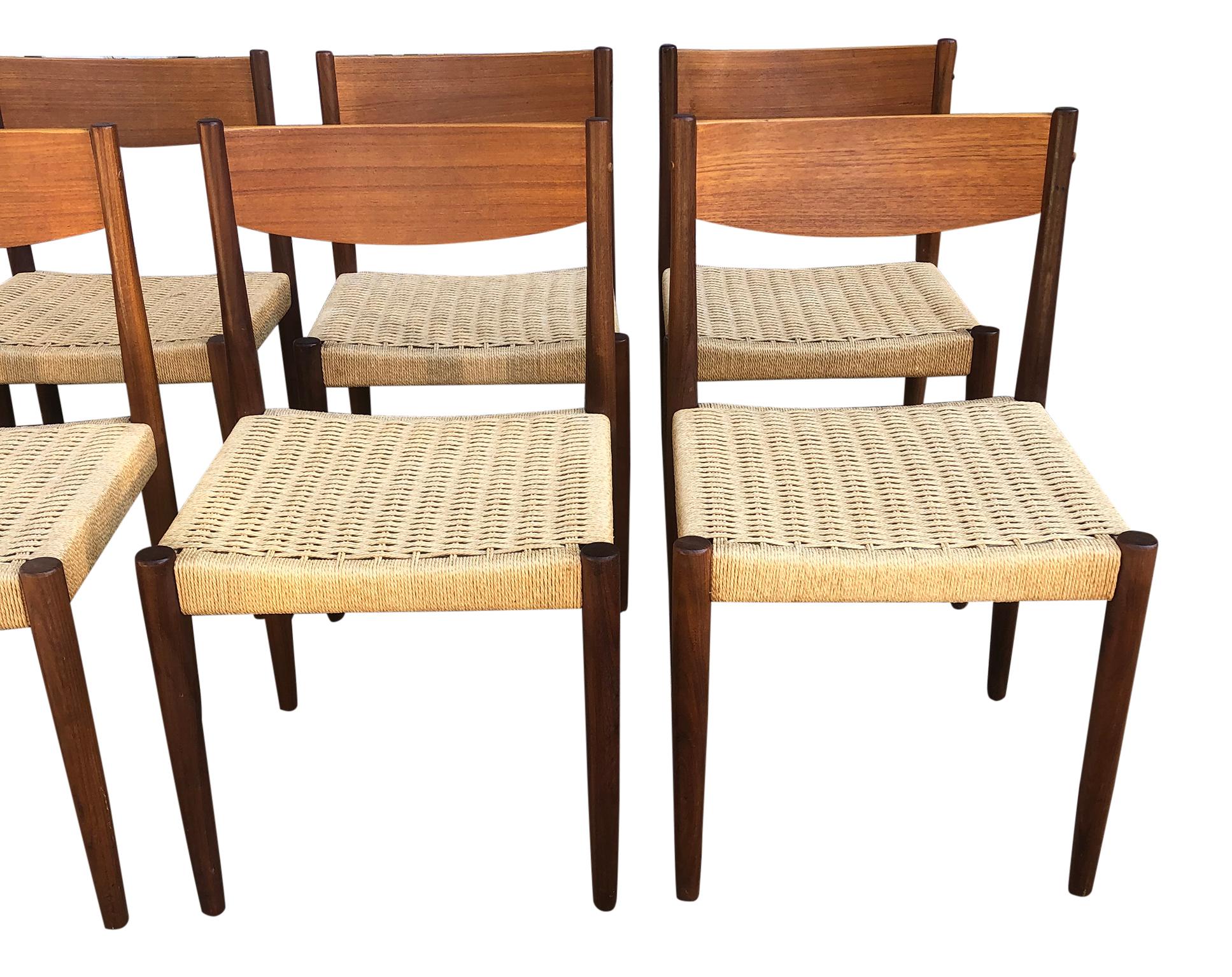 American '8' Midcentury Danish Teak Papercord Dining Chairs by Poul Volther