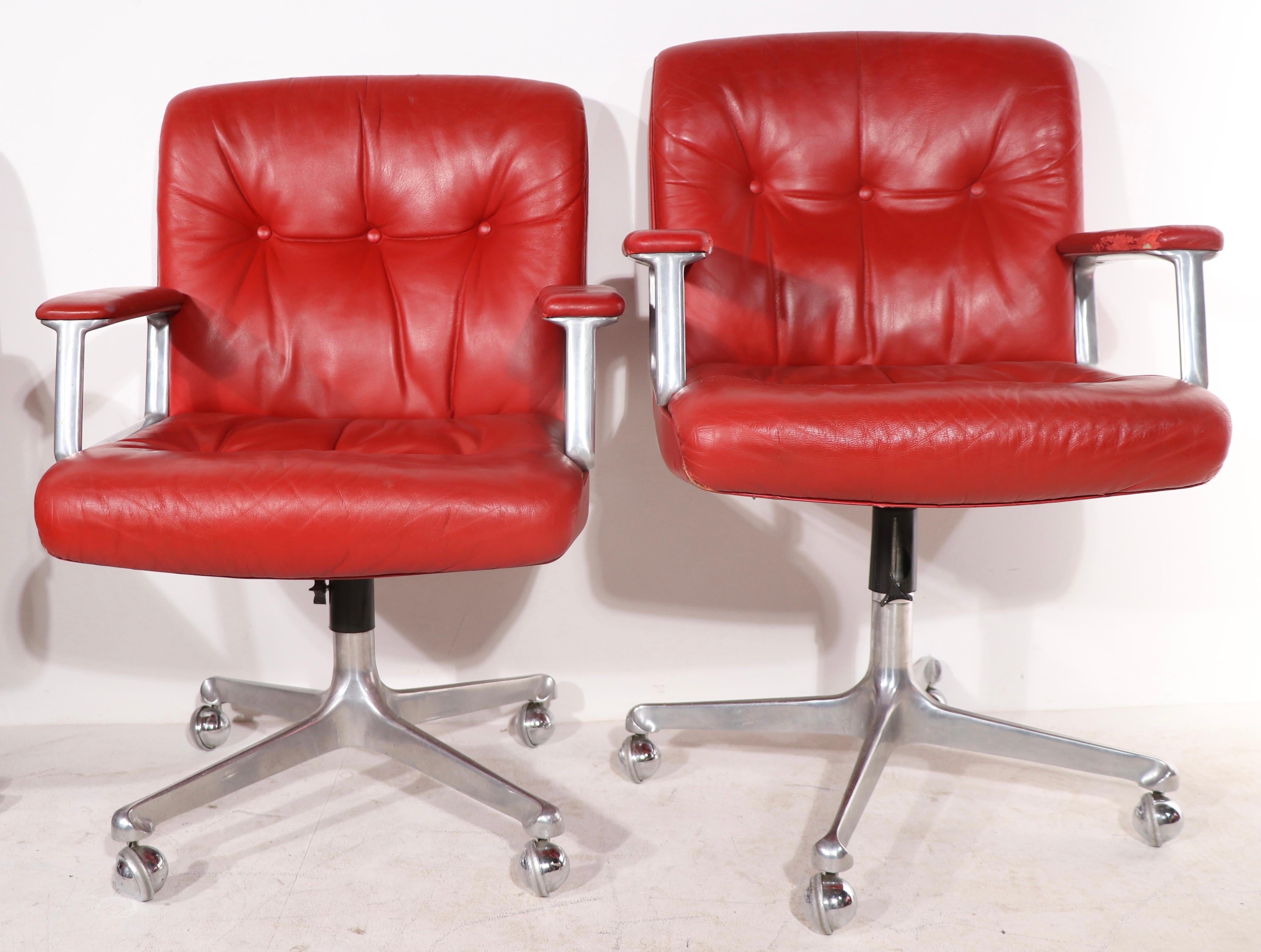 8 P128 Borsani Swivel Desk Chairs in Lipstick Red Leather Upholstery  5