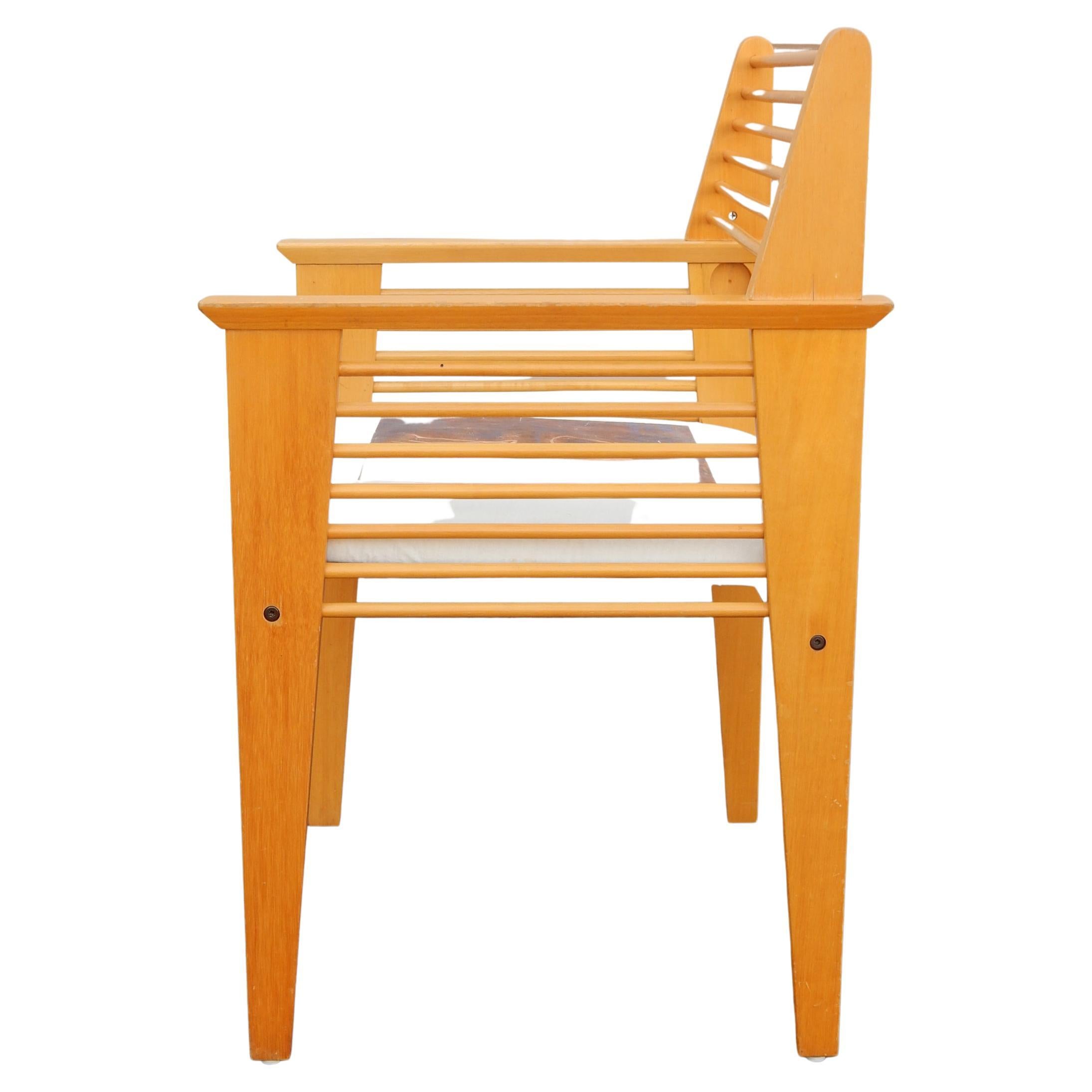 8 Post Modernity Spindle Dining Arm Chair with Jayson Clymer Paintings Upholstery État moyen - En vente à Las Vegas, NV