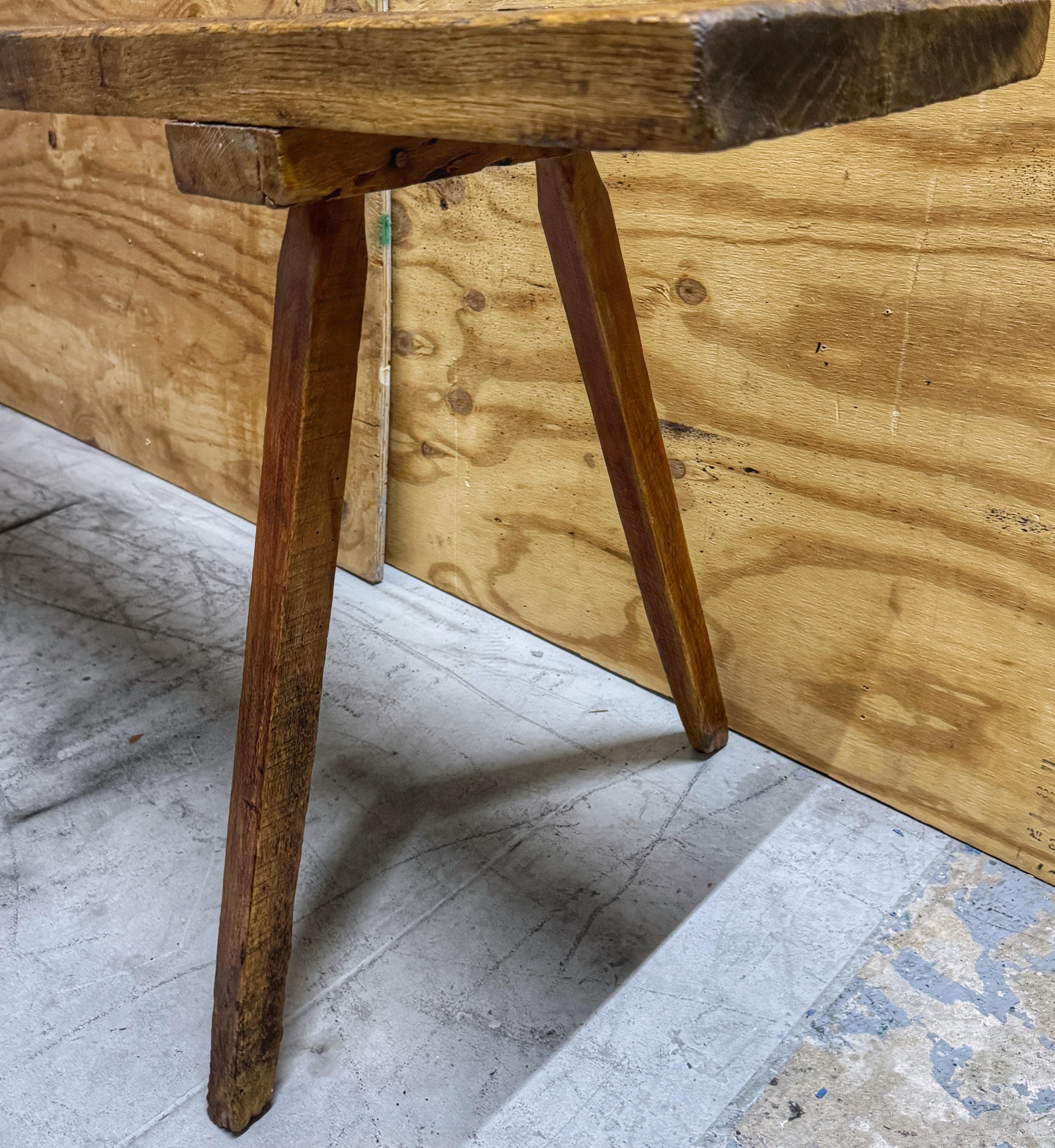 Table de travail (console) à tréteaux en châtaignier américain rustique 8' Deep Patina Abîmé - En vente à West Palm Beach, FL