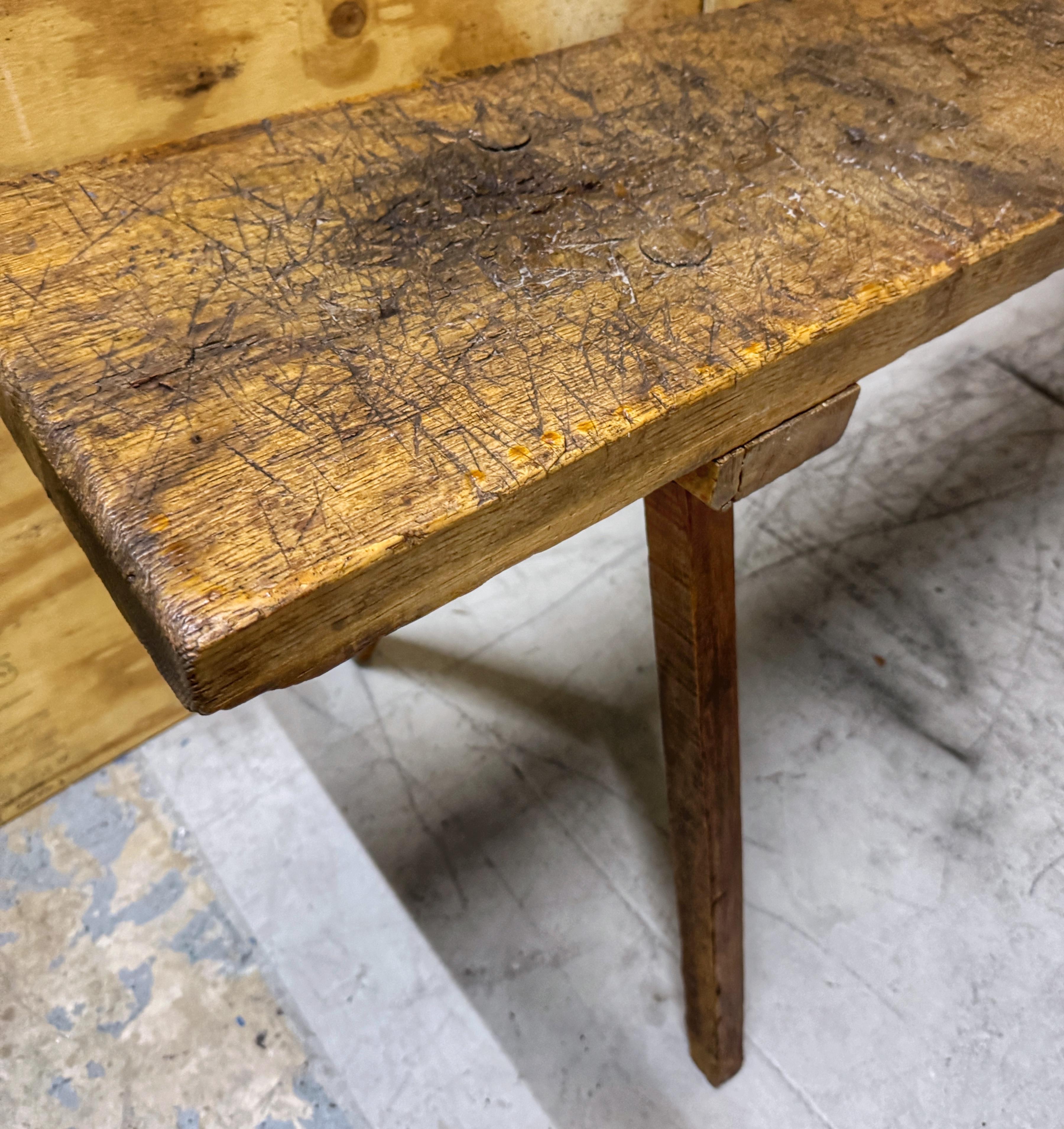 Châtaignier Table de travail (console) à tréteaux en châtaignier américain rustique 8' Deep Patina en vente