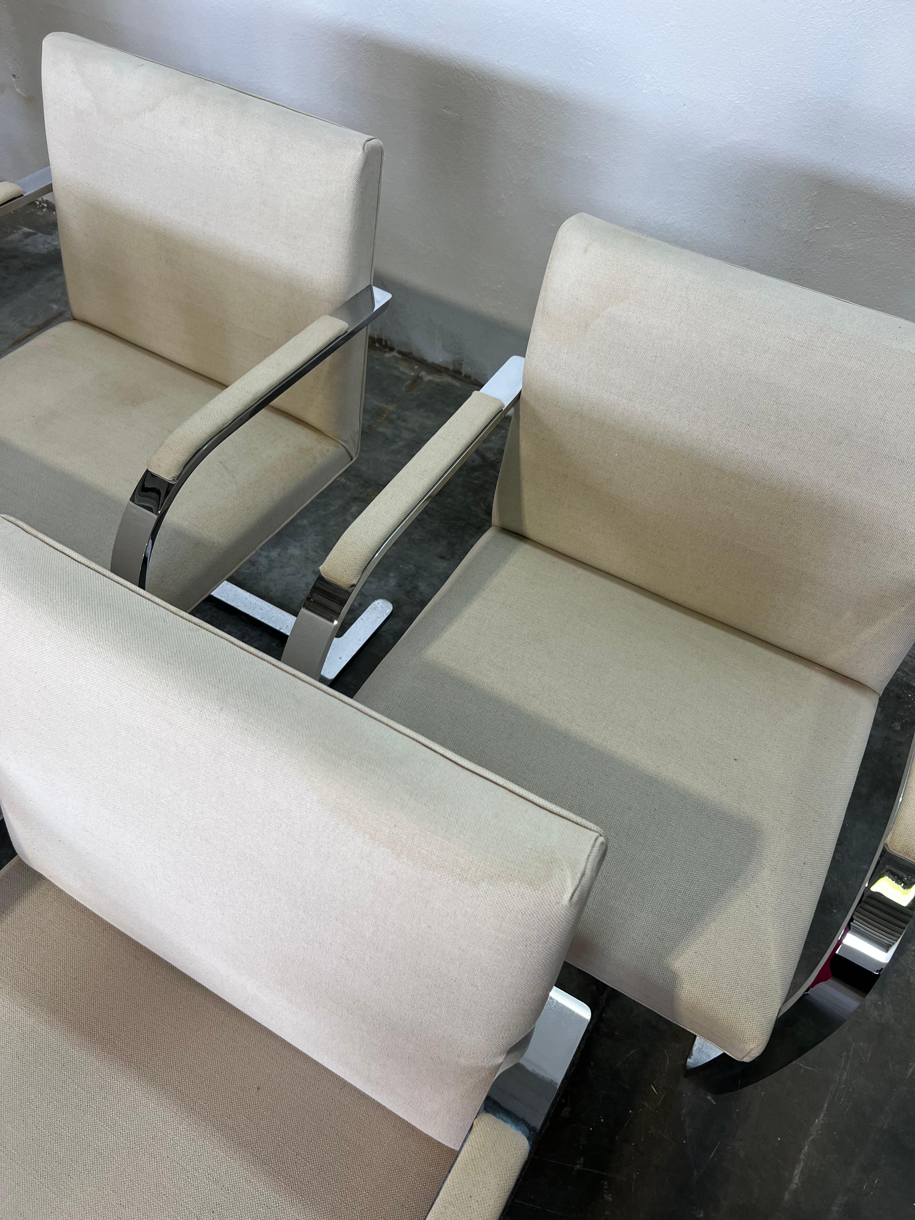 8 sedie modello Brno Knoll International 4