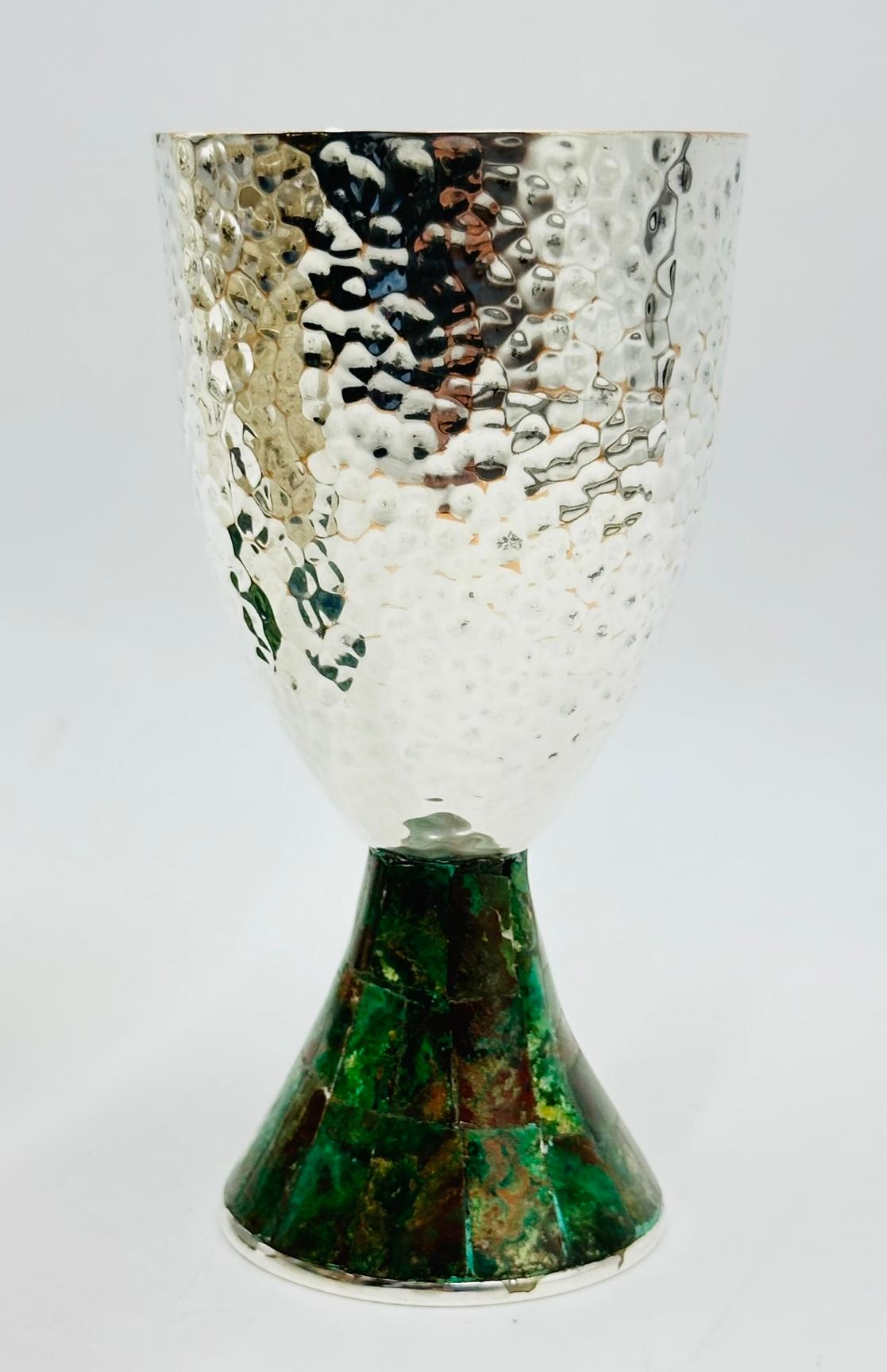 Seis copas de agua chapadas en plata y malaquita de Emilia Castillo para Los Castillo finales del siglo XX en venta