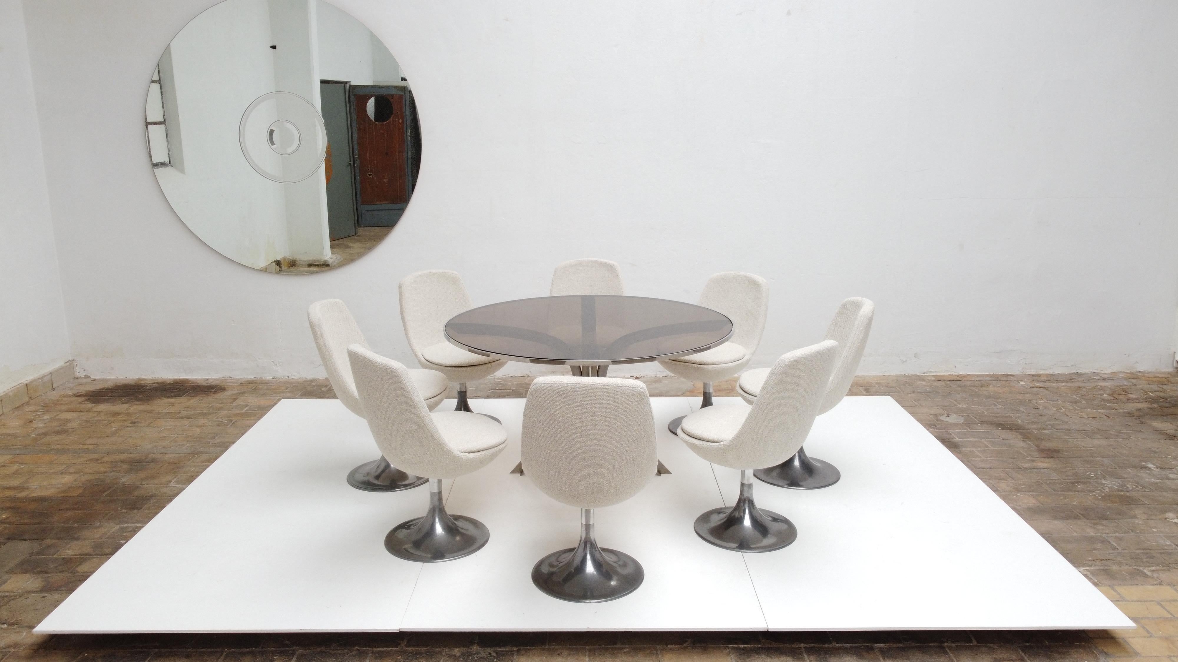 Late 20th Century 8 Space Age Swivel Dining Chairs, Cast Aluminum Tulips Base and New Upholstery