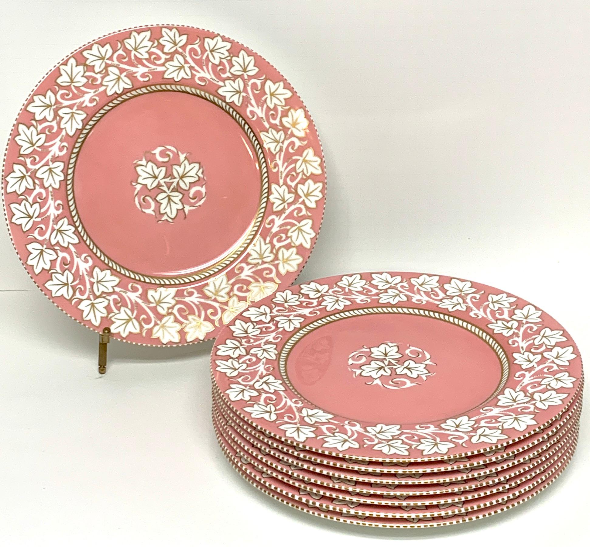 English 8 Stunning Hollywood Regency Wedgwood Pink Lustre Service Plates