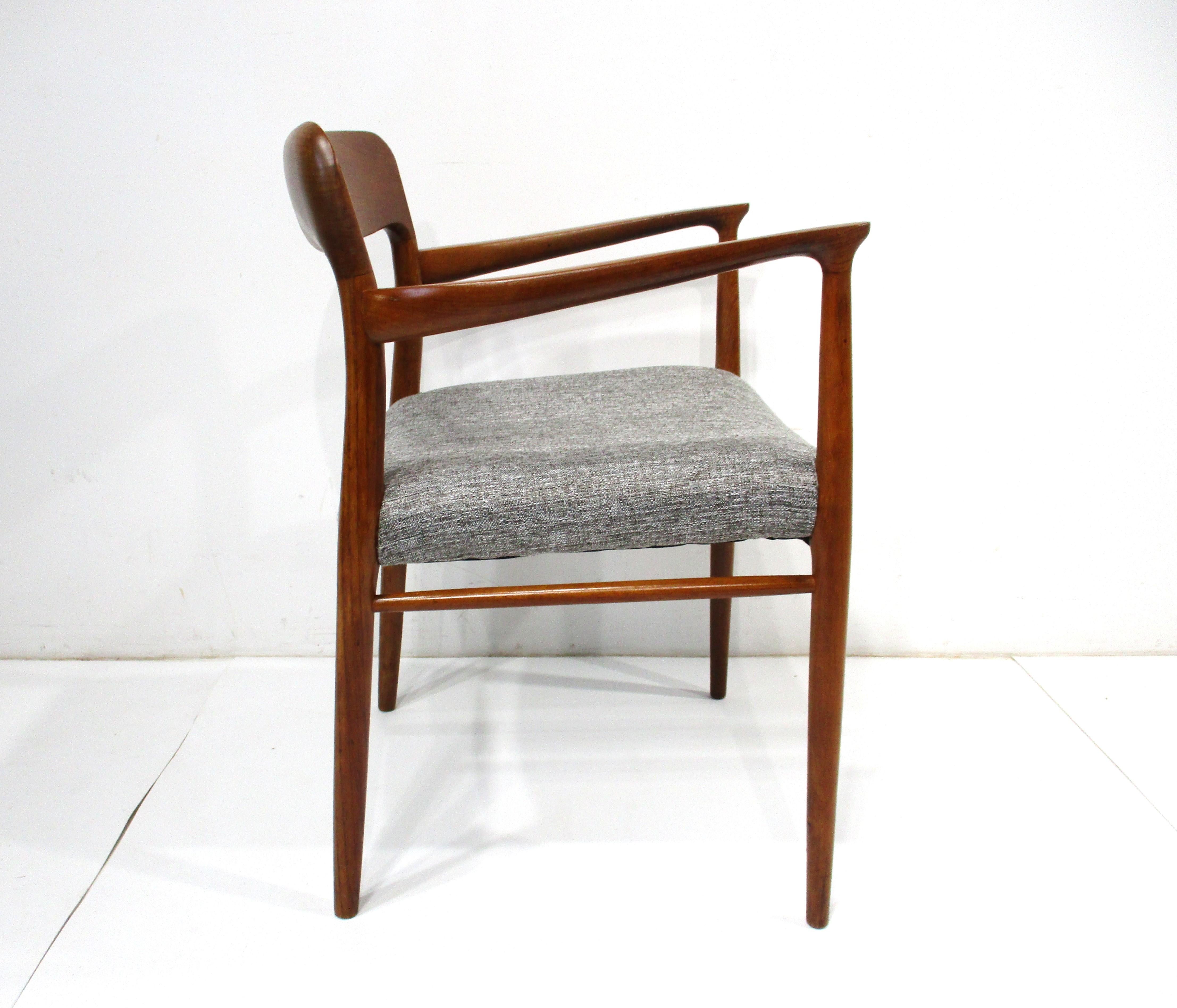 8 Teak Upholstered Dining Chairs by Niels O. Moller for J.L. Moller Denmark In Good Condition In Cincinnati, OH
