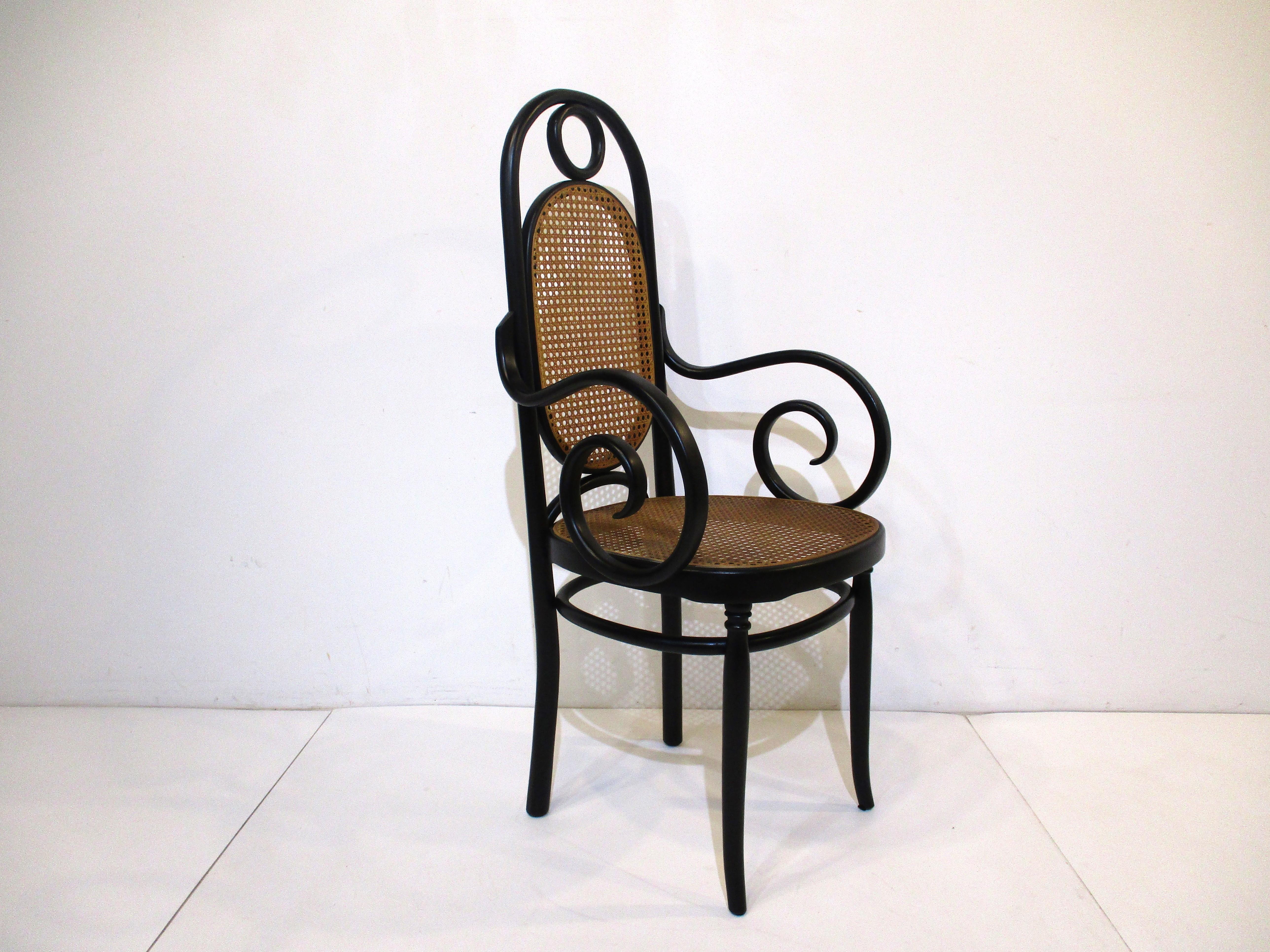 Mid-Century Modern 8 Thonet Bentwood / Cane Dining Chairs For Sale