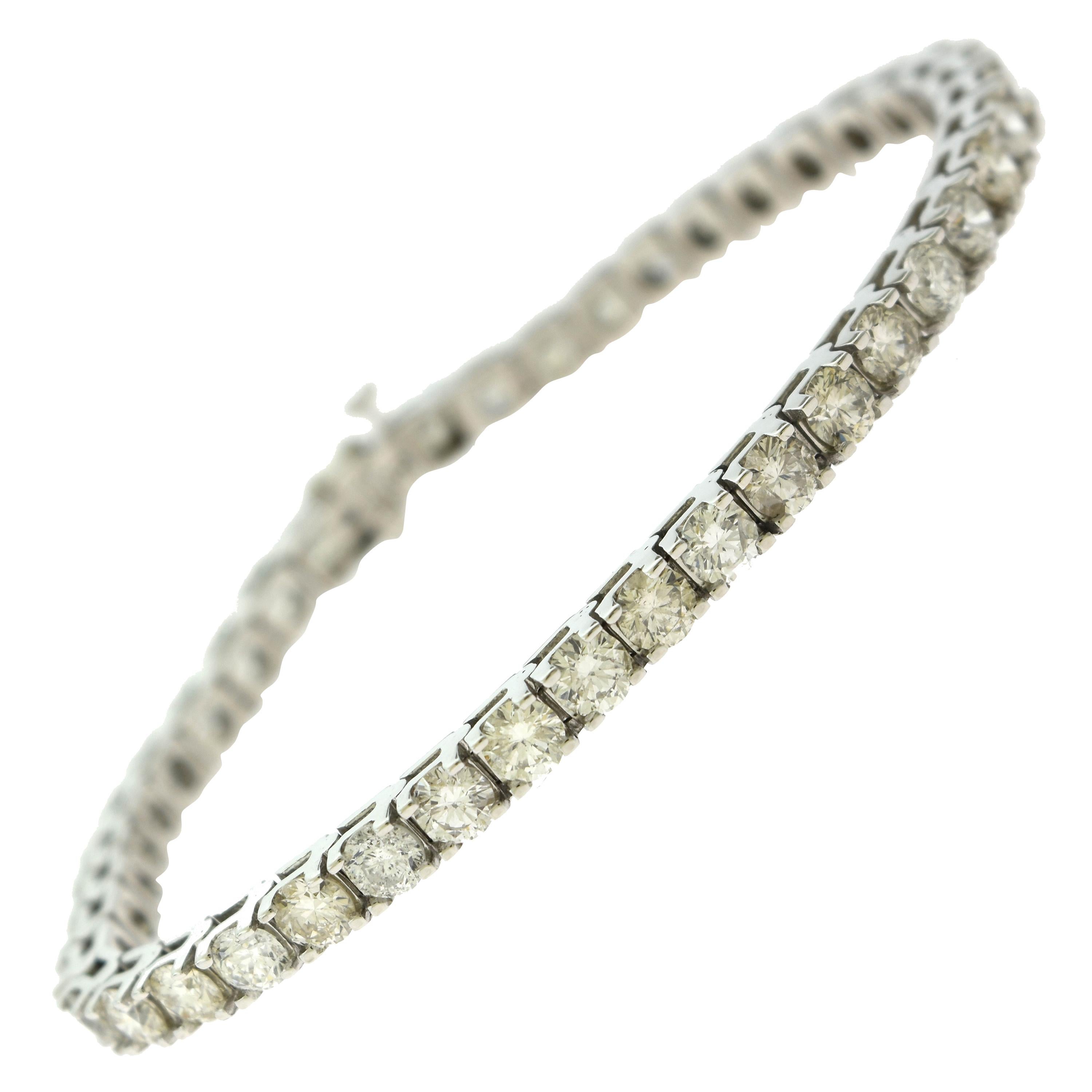 8 Total Carat Diamond Tennis Line Bracelet in White Gold
