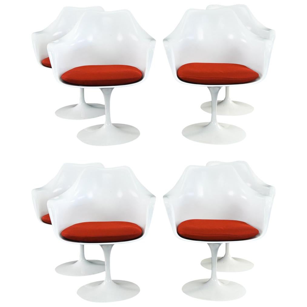 
8
 Tulip Chairs by Eero Saarinen For Sale