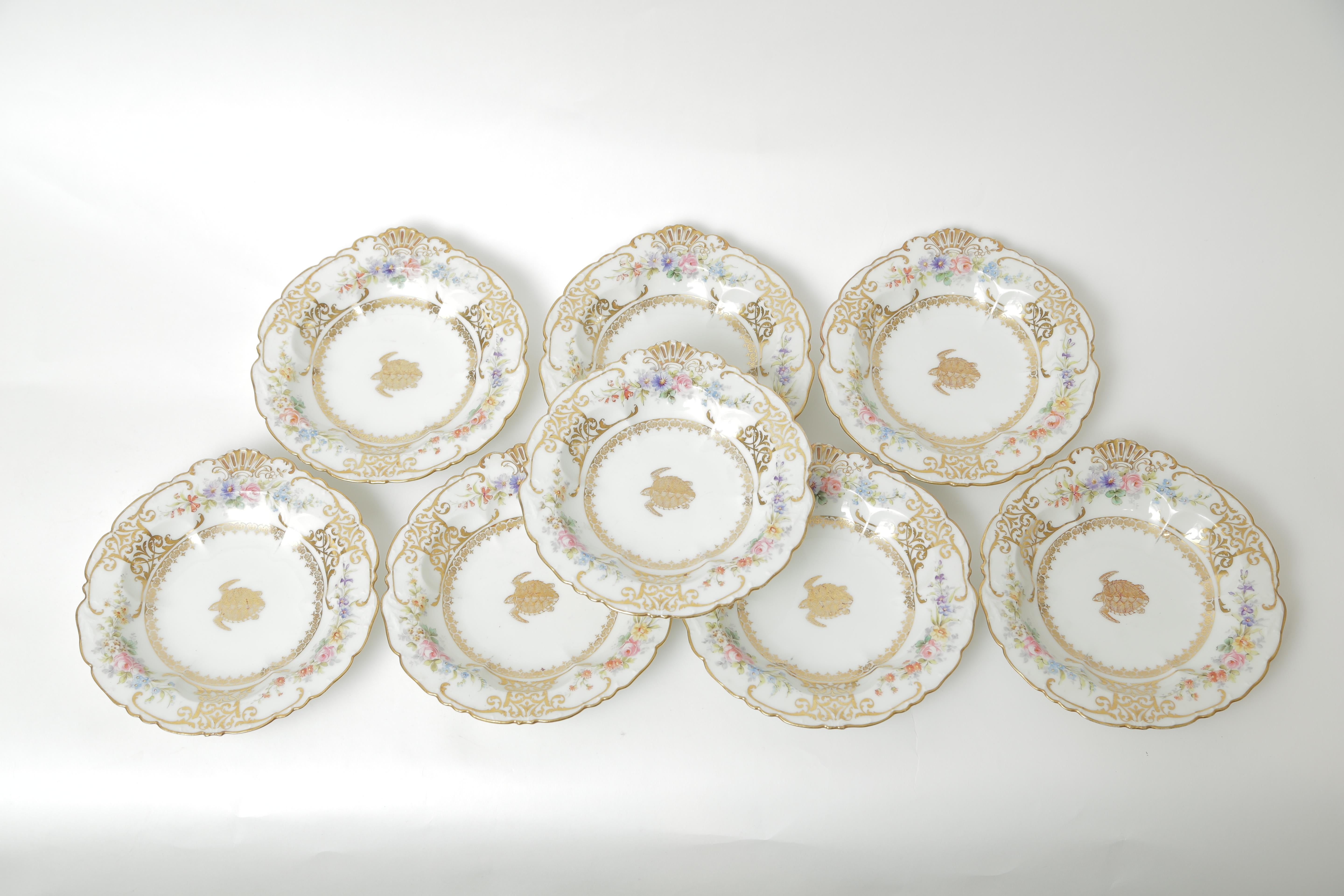 8 Turtle Soup Bowls, Antique Limoges, Rare and Whimsical, circa 1890 In Good Condition In West Palm Beach, FL