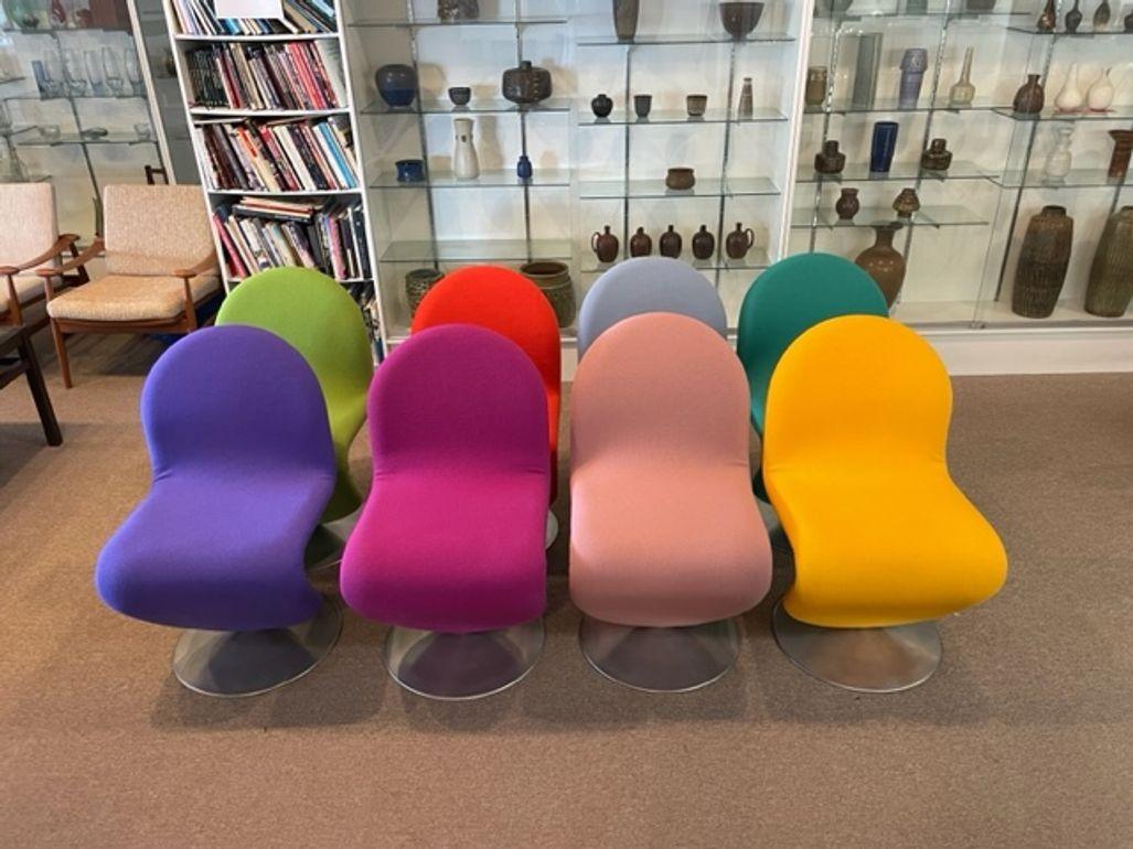 Set Of 8 Verner Panton Swivel Dining Chairs. Designed in 1973. Produced by Fritz Hansen
