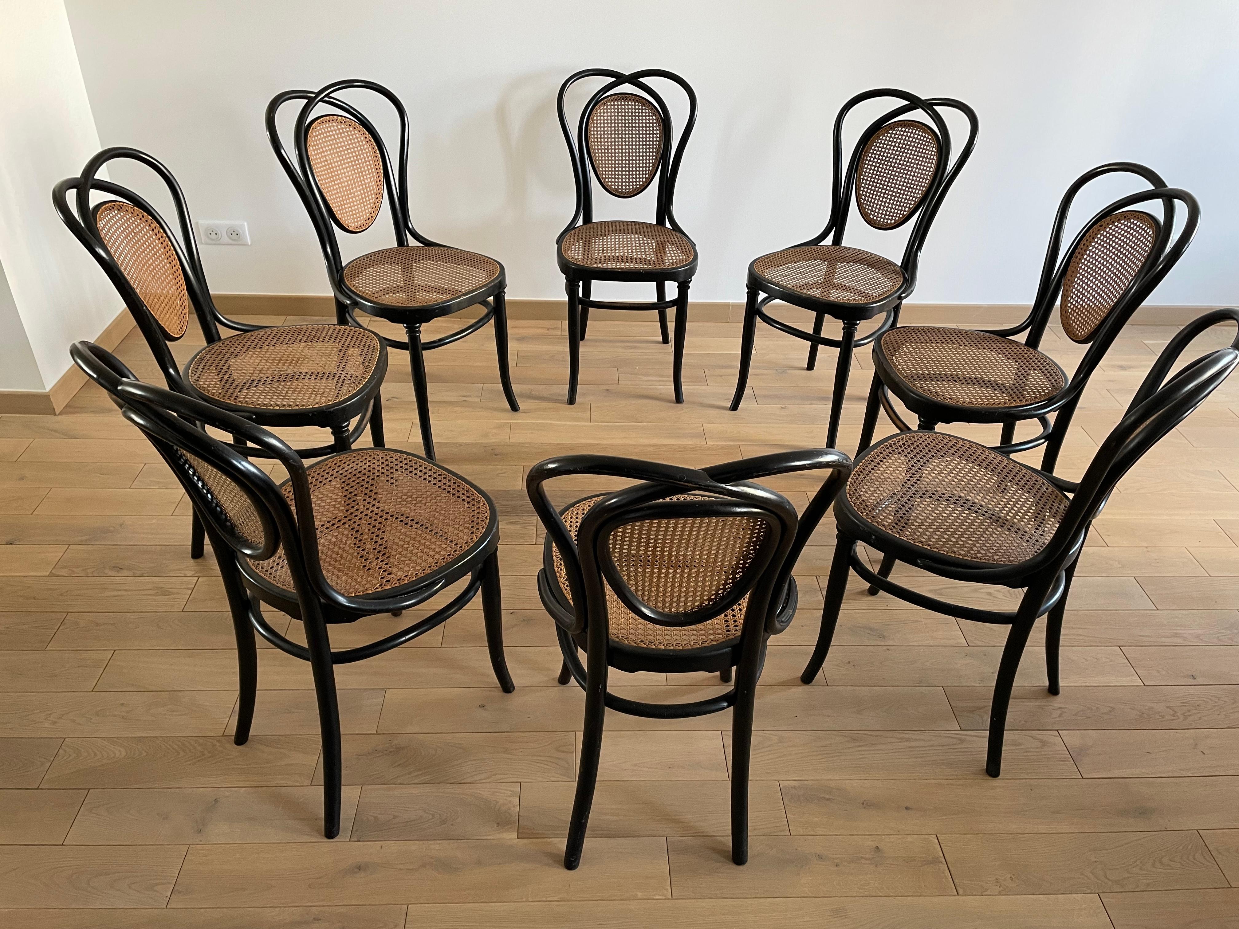 8 Wiener Stühle N.33 von J & J Kohn, 1900er Jahre im Zustand „Gut“ im Angebot in GRENOBLE, FR