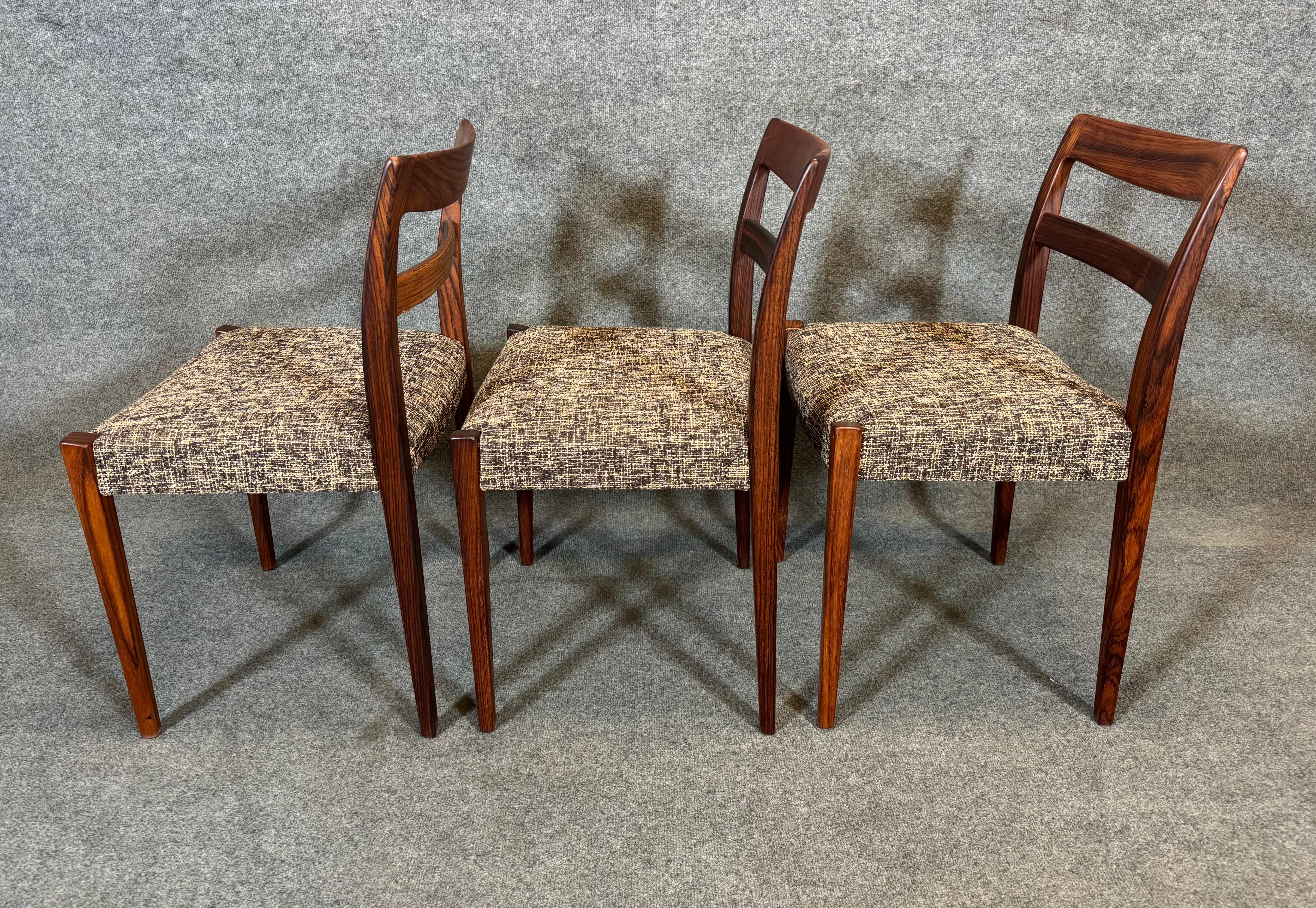 Bois de rose  8 chaises de salle à manger danoises vintage du milieu du siècle en palissandre Garden de Nils Jonsson en vente