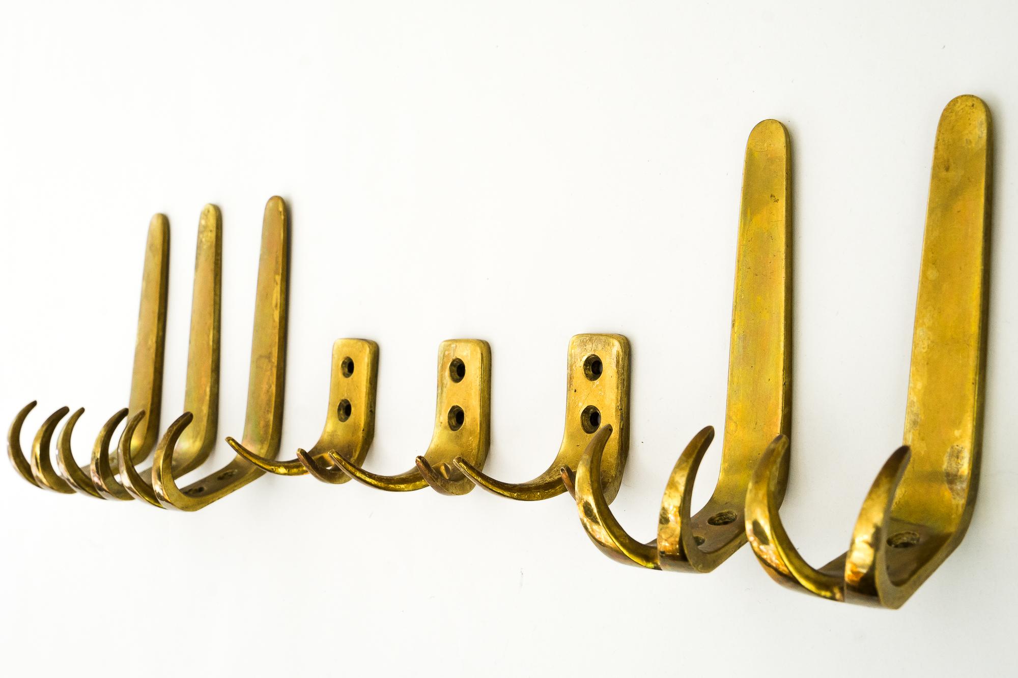 8 Wall Hooks, Vienna, Around 1950s For Sale 1