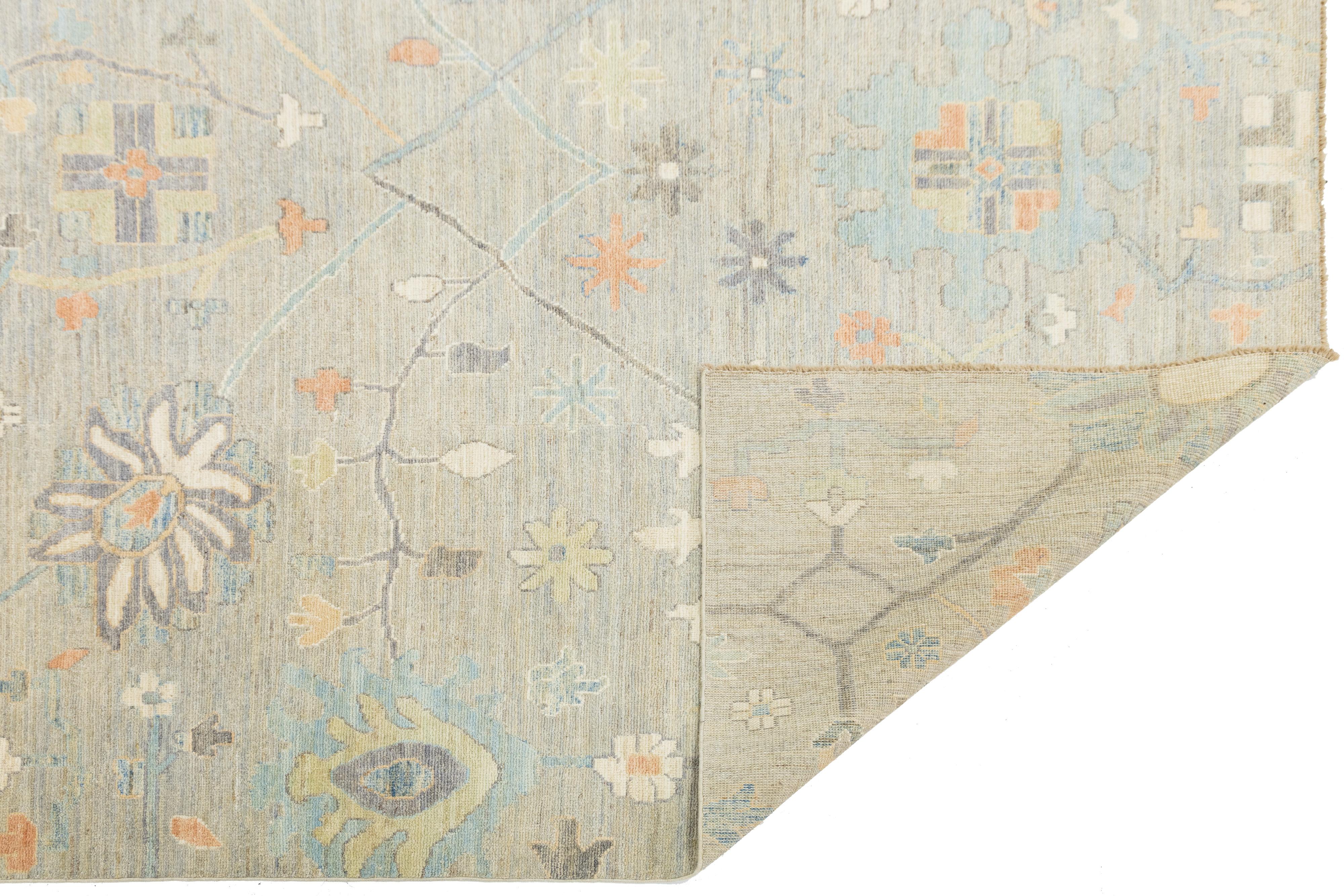 Pakistani 8 x 10 Beige Modern Oushak Style Wool Rug with Soft Botanical Motifs For Sale